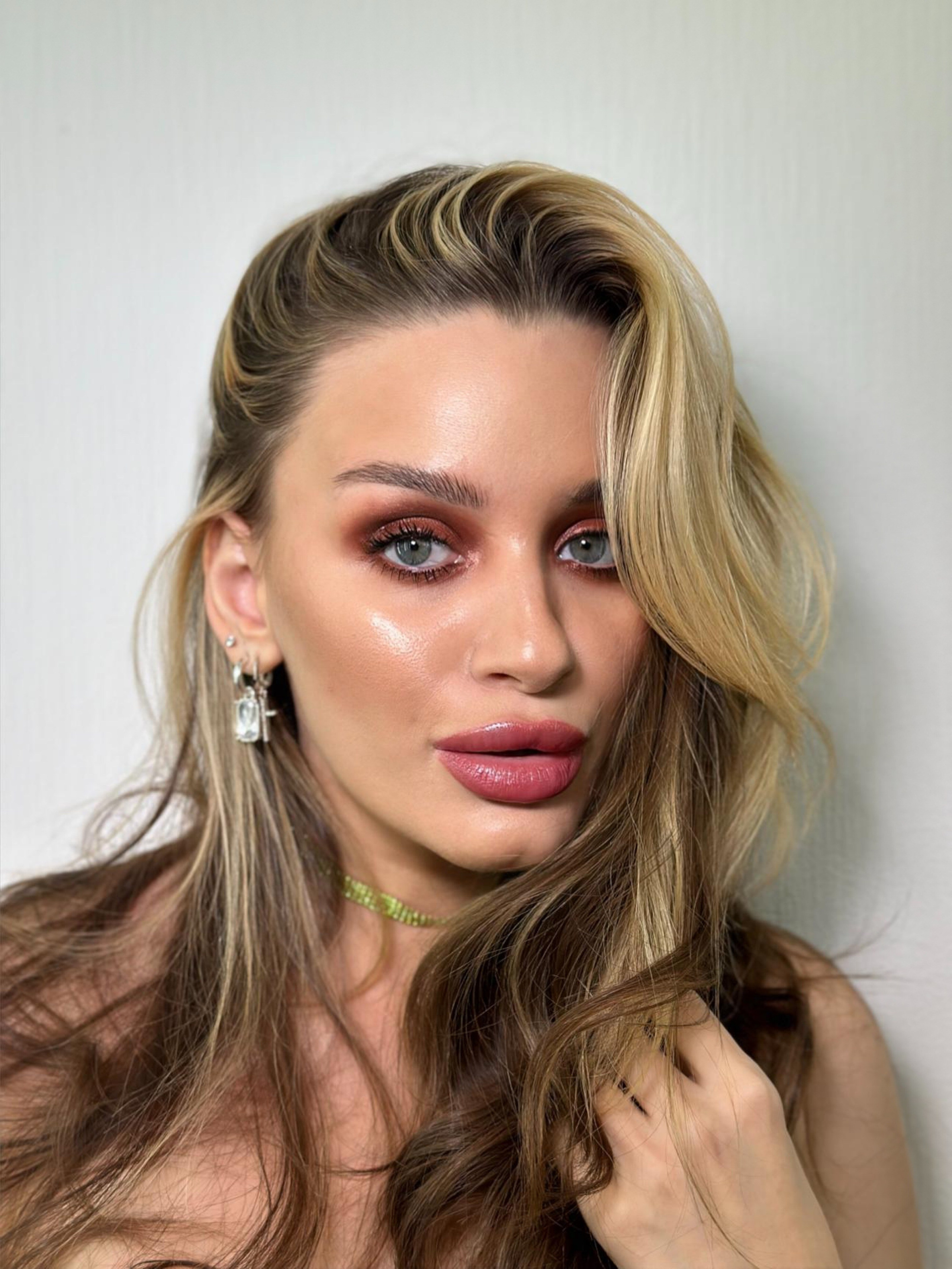 MAKEUP. Кристина Захаренкова