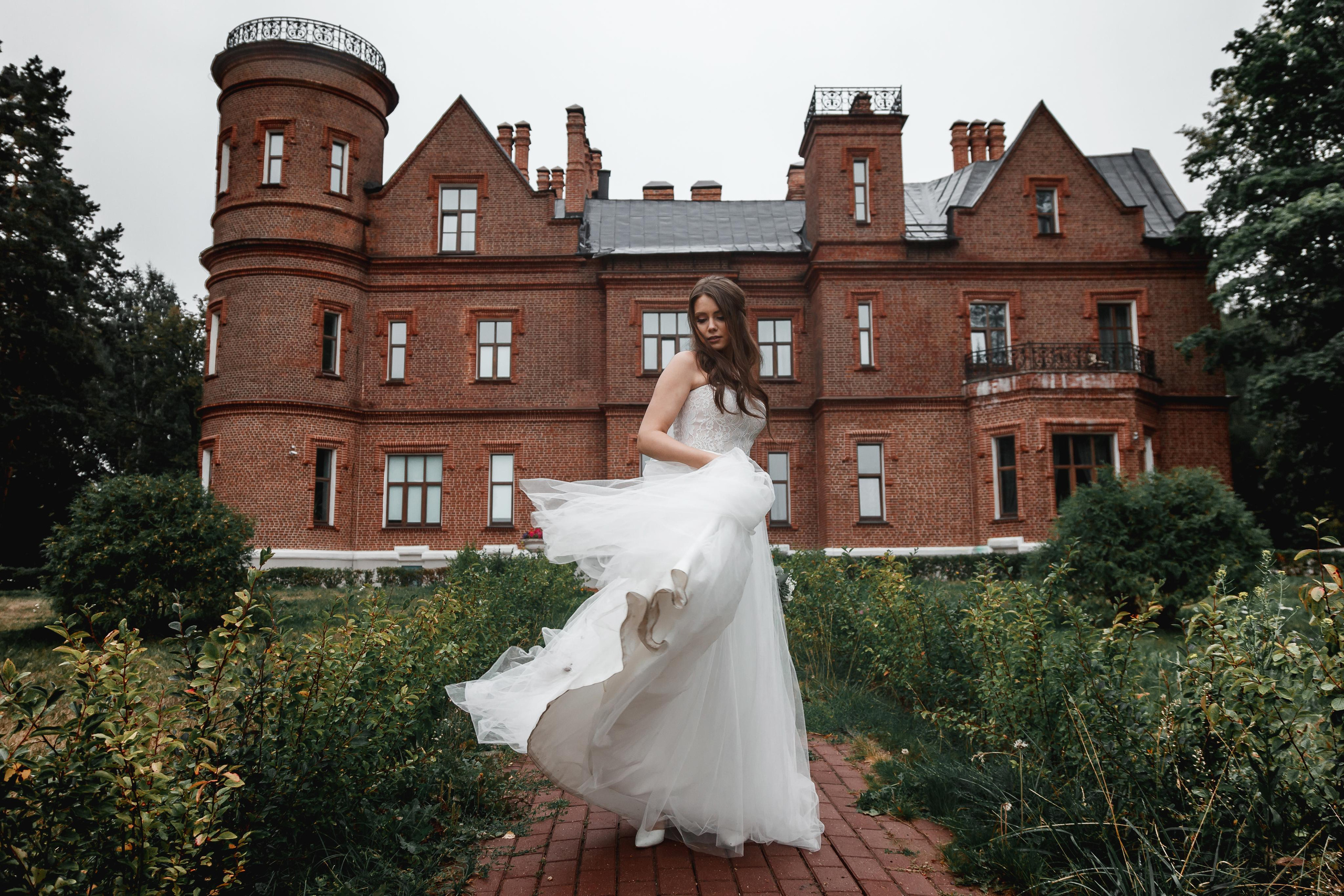 поиск фотографа на свадьбу, свадебная серия, свадебная фотосессия, свадебный фотограф Гладков Дмитрий, свадебный фотограф Москва, свадьба москва, стоимость свадебного фотографа, фотог, фотограф на свадьбу, фотограф одинцово, фотограф стоимость, фотограя свадьба Москва, свадебное платье, свадебный банкет, банкет свадьба, банкет москва, свадебное фото, фото со свадьбы, платье невесты, невеста фото, прогулка на свадьбе, сборы невесты, свадебные сборы, советы невесте, фото из ЗАГСа, ЗАГС фото, Голицын клуб, Голицыно, свадьба Голицын, свадьба в будний день, регистрация свадьбы, свадебный салон, свадебные туфли, туфли невесты, ЗАГС, стоимость фотографа, поиск фотографа, фотограф стоимость, свадебный день, фотосессия свадьба.