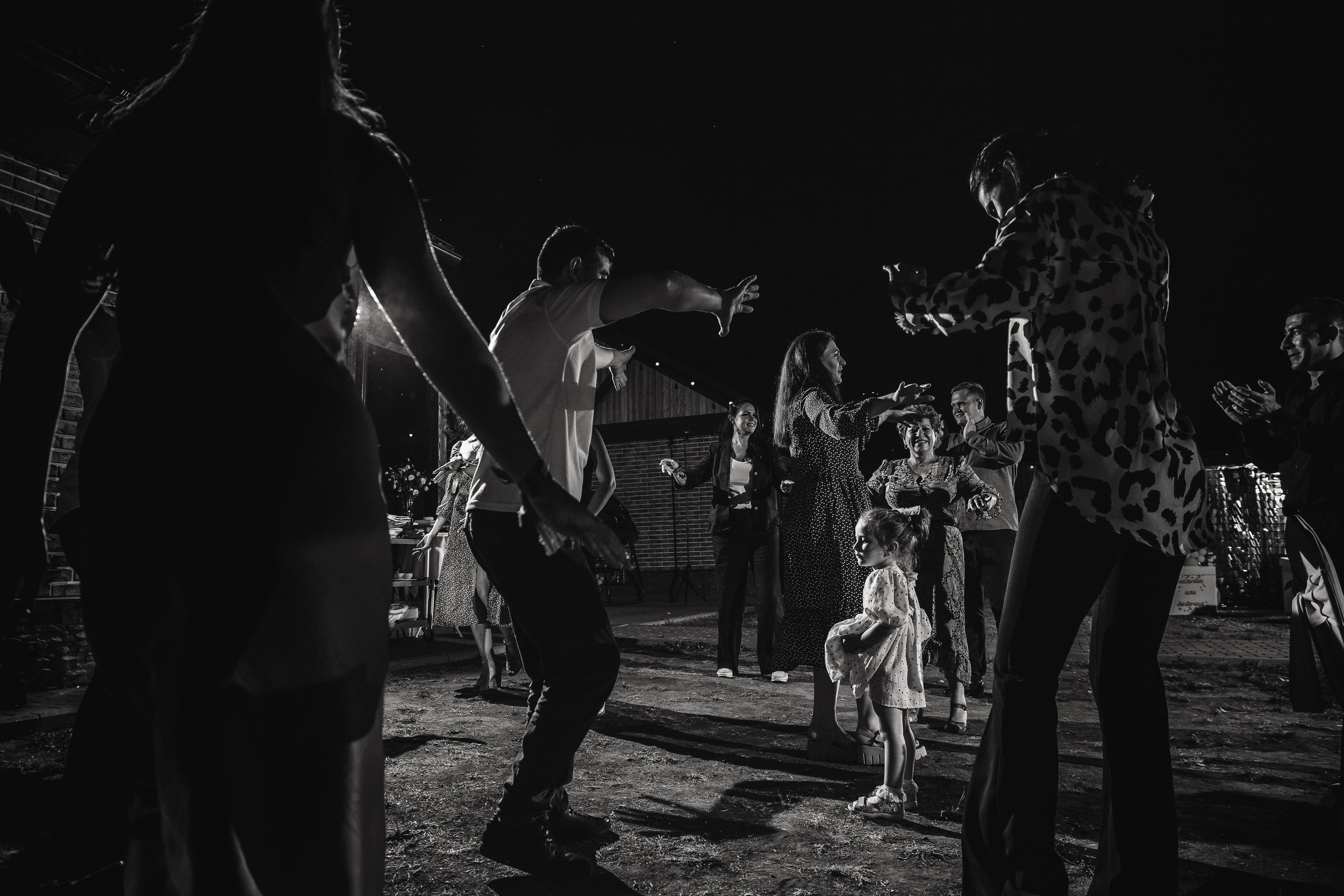 банкет москва, банкет свадьба, выездная регистрация, ЗАГС, ЗАГС фото, ЗАГС барвиха, барвиха, свадьба барвиха, кольца свадьба, невеста фото, платье невесты, поиск фотографа, поиск фотографа на свадьбу, прогулка на свадьбе, регистрация брака на природе, регистрация свадьбы, сборы невесты, свадебная серия, свадебная фотосессия, свадебное платье, свадебное фото, свадебные кольца, свадебные сборы, свадебные туфли, свадебный банкет, свадебный день, свадебный салон, свадебный фотограф Гладков Дмитрий, свадебный фотограф Москва, свадьба в будний день, свадьба Голицын, свадьба москва, советы невесте, стоимость свадебного фотографа, стоимость фотографа, туфли невесты, фото из ЗАГСа, фото колец, фото со свадьбы, фотог, фотограф на свадьбу, фотограф одинцово, фотограф стоимость, фотограя свадьба Москва, фотосессия свадьба, сборы невесты в отеле