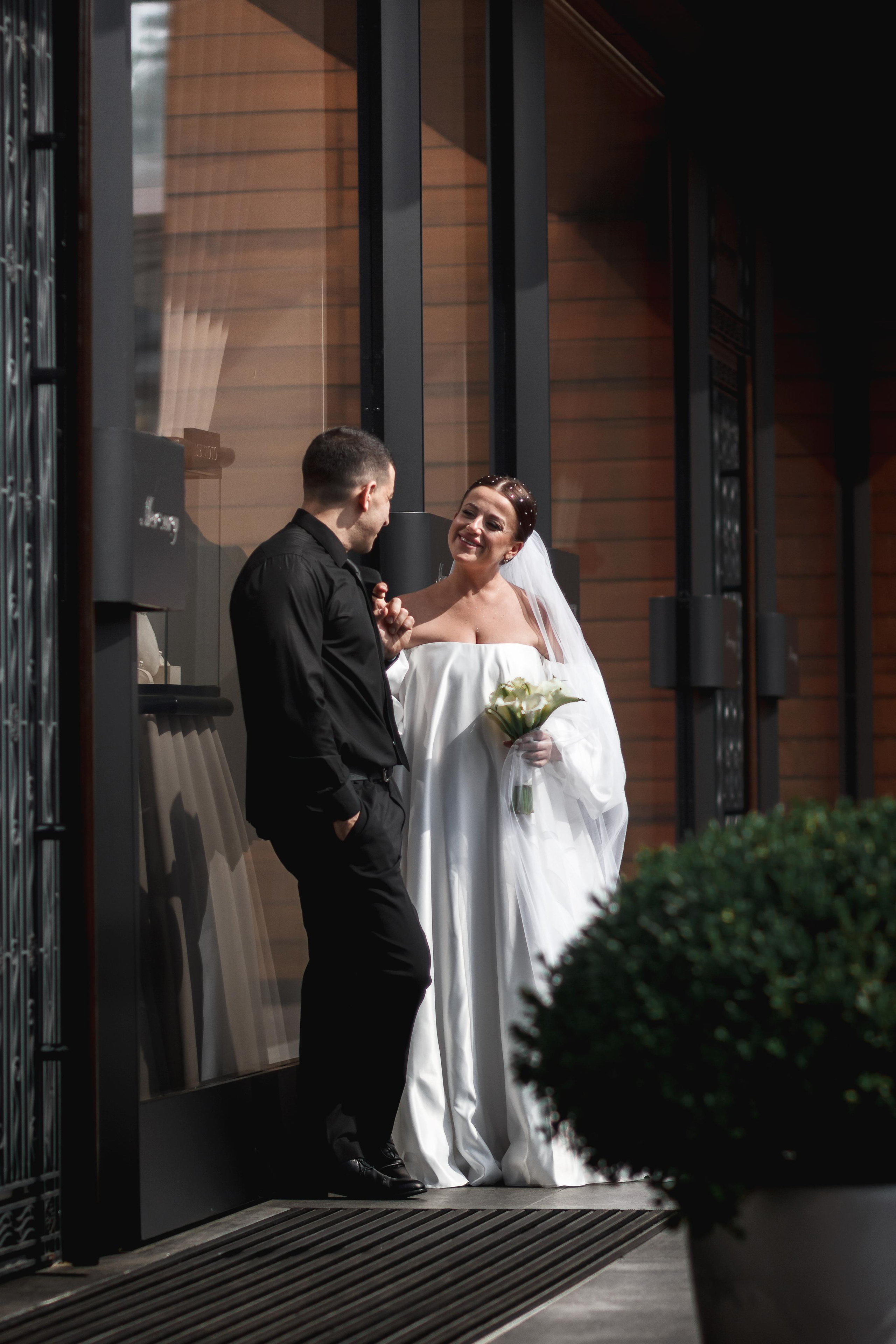 банкет москва, банкет свадьба, выездная регистрация, ЗАГС, ЗАГС фото, ЗАГС барвиха, барвиха, свадьба барвиха, кольца свадьба, невеста фото, платье невесты, поиск фотографа, поиск фотографа на свадьбу, прогулка на свадьбе, регистрация брака на природе, регистрация свадьбы, сборы невесты, свадебная серия, свадебная фотосессия, свадебное платье, свадебное фото, свадебные кольца, свадебные сборы, свадебные туфли, свадебный банкет, свадебный день, свадебный салон, свадебный фотограф Гладков Дмитрий, свадебный фотограф Москва, свадьба в будний день, свадьба Голицын, свадьба москва, советы невесте, стоимость свадебного фотографа, стоимость фотографа, туфли невесты, фото из ЗАГСа, фото колец, фото со свадьбы, фотог, фотограф на свадьбу, фотограф одинцово, фотограф стоимость, фотограя свадьба Москва, фотосессия свадьба, сборы невесты в отеле