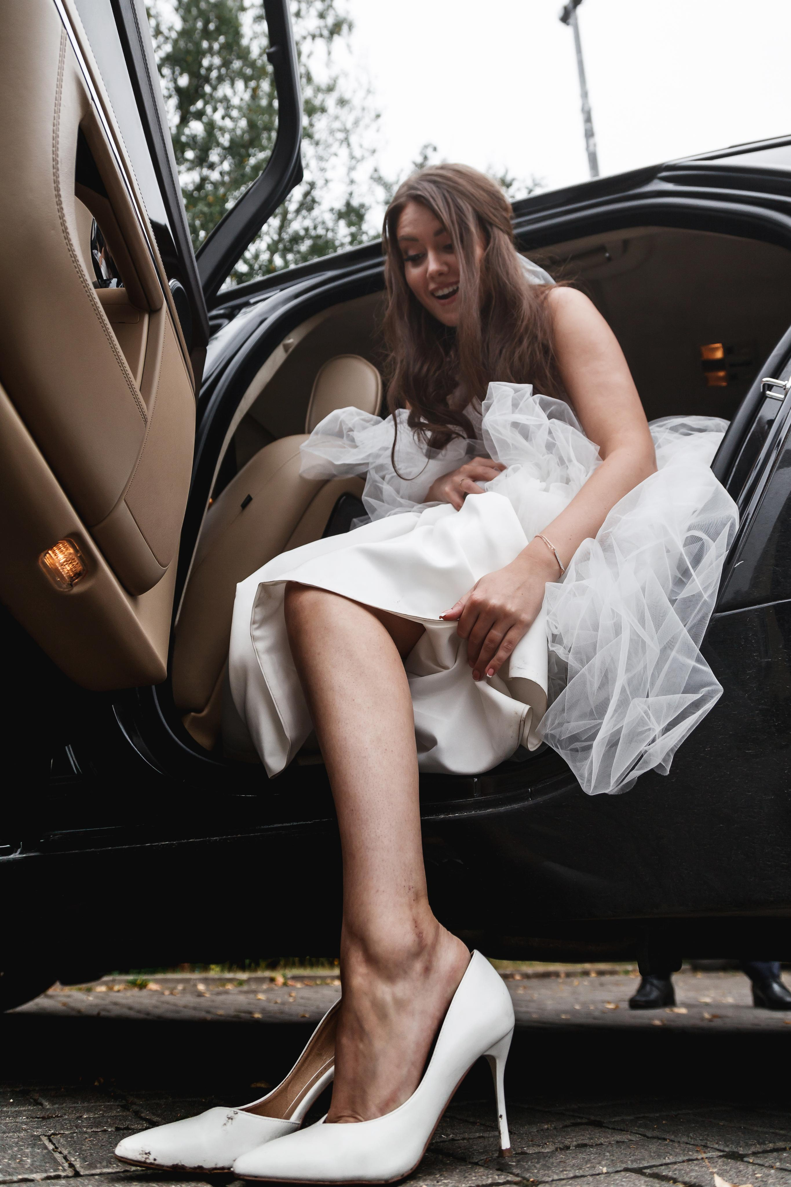 поиск фотографа на свадьбу, свадебная серия, свадебная фотосессия, свадебный фотограф Гладков Дмитрий, свадебный фотограф Москва, свадьба москва, стоимость свадебного фотографа, фотог, фотограф на свадьбу, фотограф одинцово, фотограф стоимость, фотограя свадьба Москва, свадебное платье, свадебный банкет, банкет свадьба, банкет москва, свадебное фото, фото со свадьбы, платье невесты, невеста фото, прогулка на свадьбе, сборы невесты, свадебные сборы, советы невесте, фото из ЗАГСа, ЗАГС фото, Голицын клуб, Голицыно, свадьба Голицын, свадьба в будний день, регистрация свадьбы, свадебный салон, свадебные туфли, туфли невесты, ЗАГС, стоимость фотографа, поиск фотографа, фотограф стоимость, свадебный день, фотосессия свадьба.