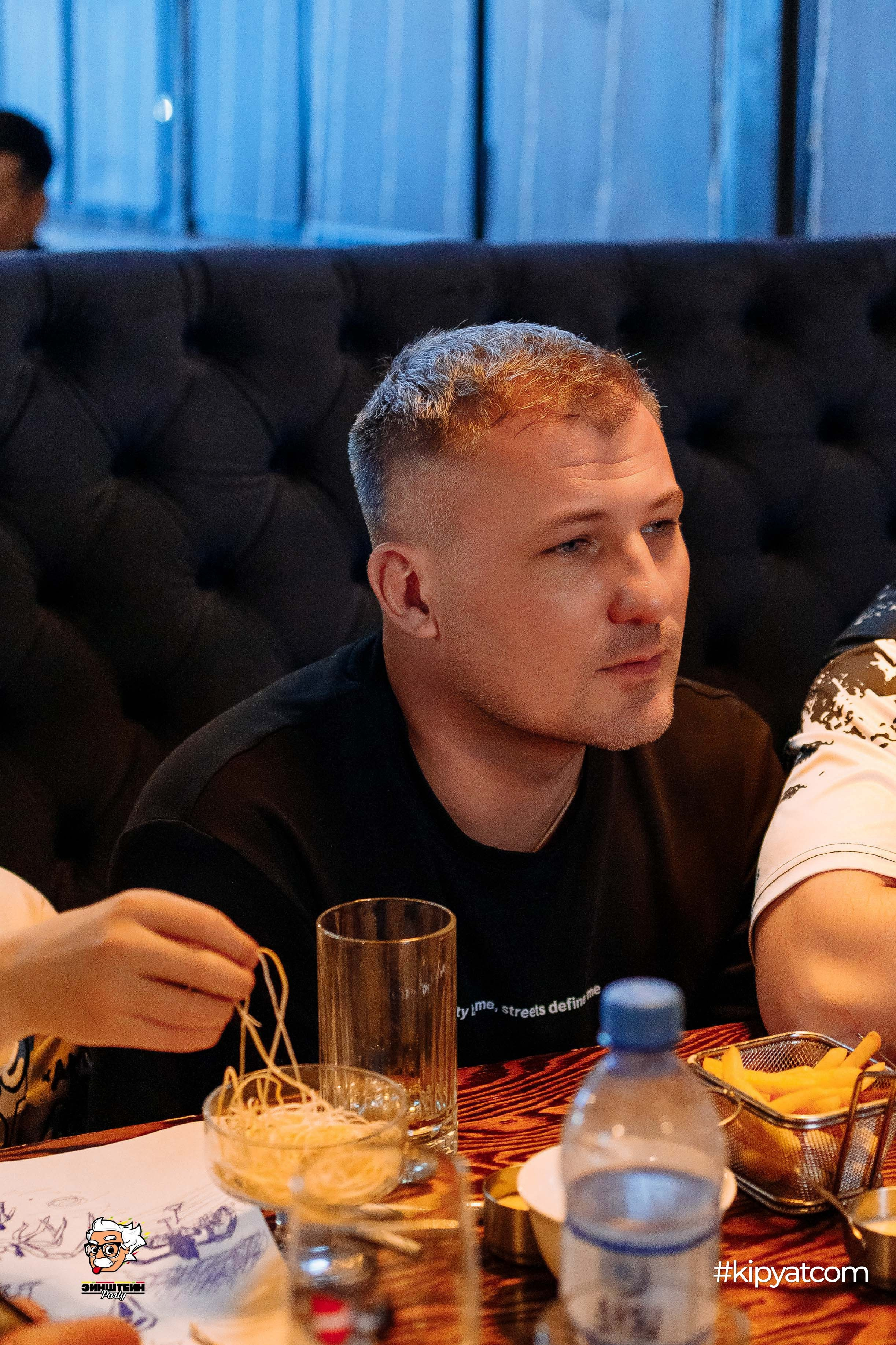 Эйнштейн Party