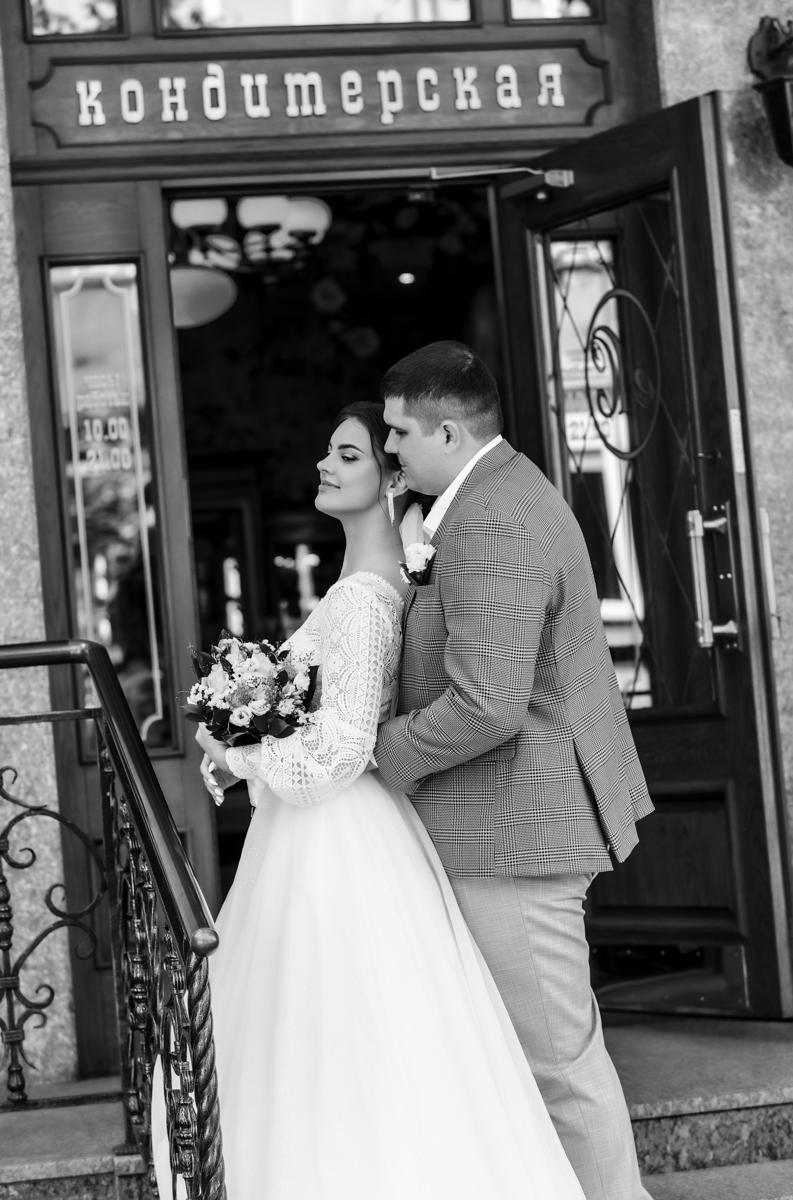 Свадебная фотосессия Данилы и Ксении. Свадебный, семейный, детский, контент фотограф в Омске Максим Ильин