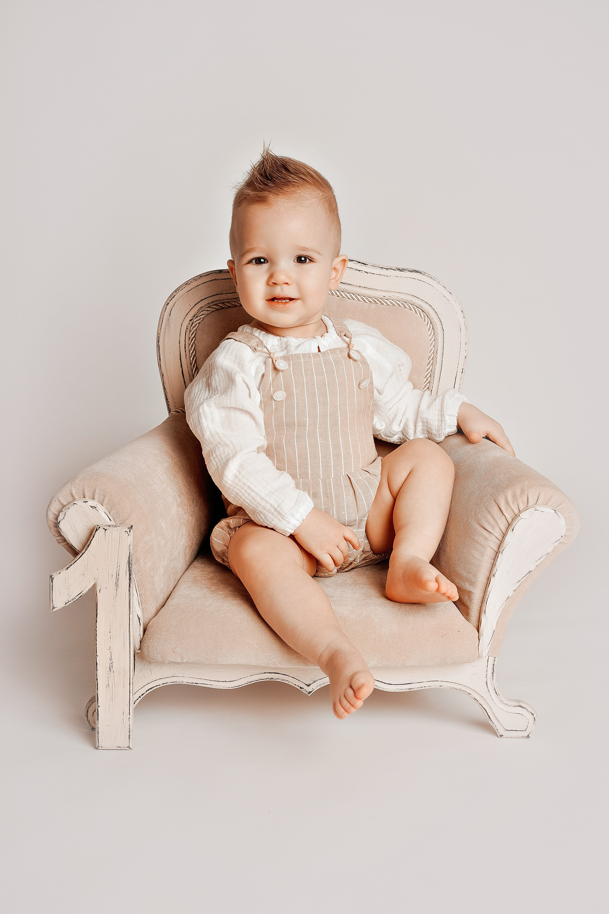 ФОТОСЕССИЯ ПЕРВОГО ГОДИКА для мальчика в стиле МИНИМАЛИЗМ. Фотограф новорожденных беременных в Тюмени Ткачук Татьяна