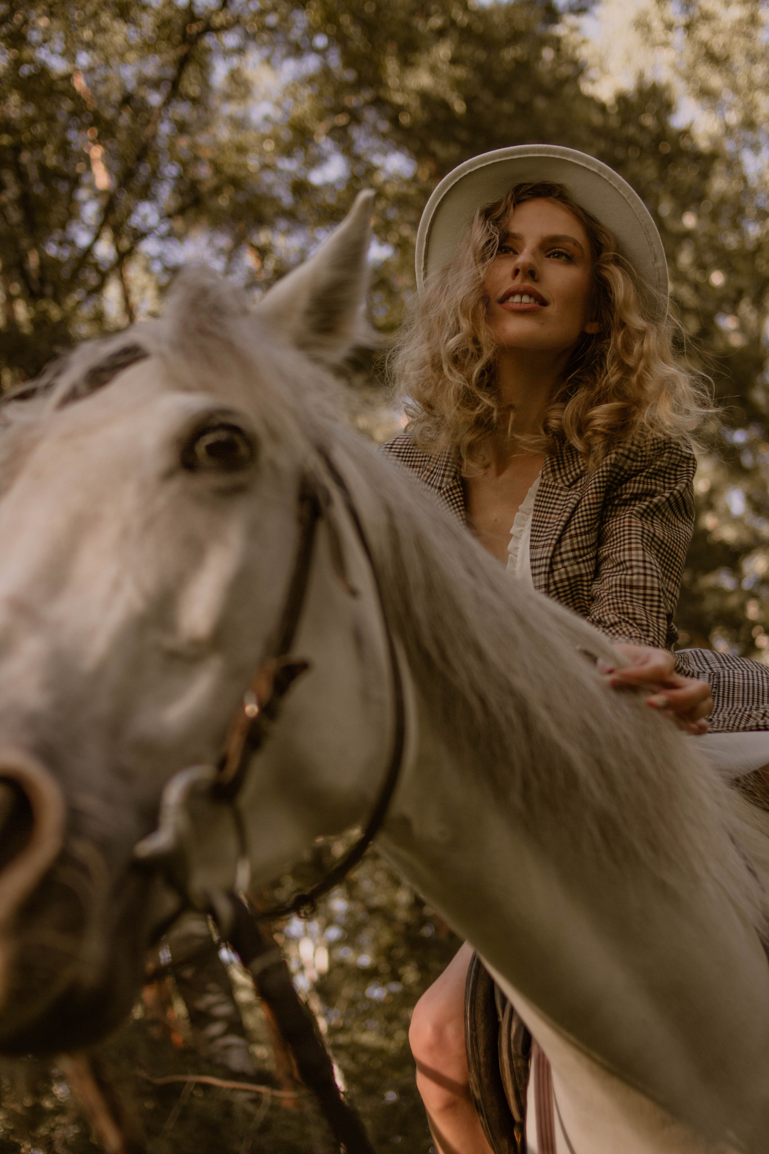 С лошадкой. Создадим шедевр? Виталина и её фотоискусство