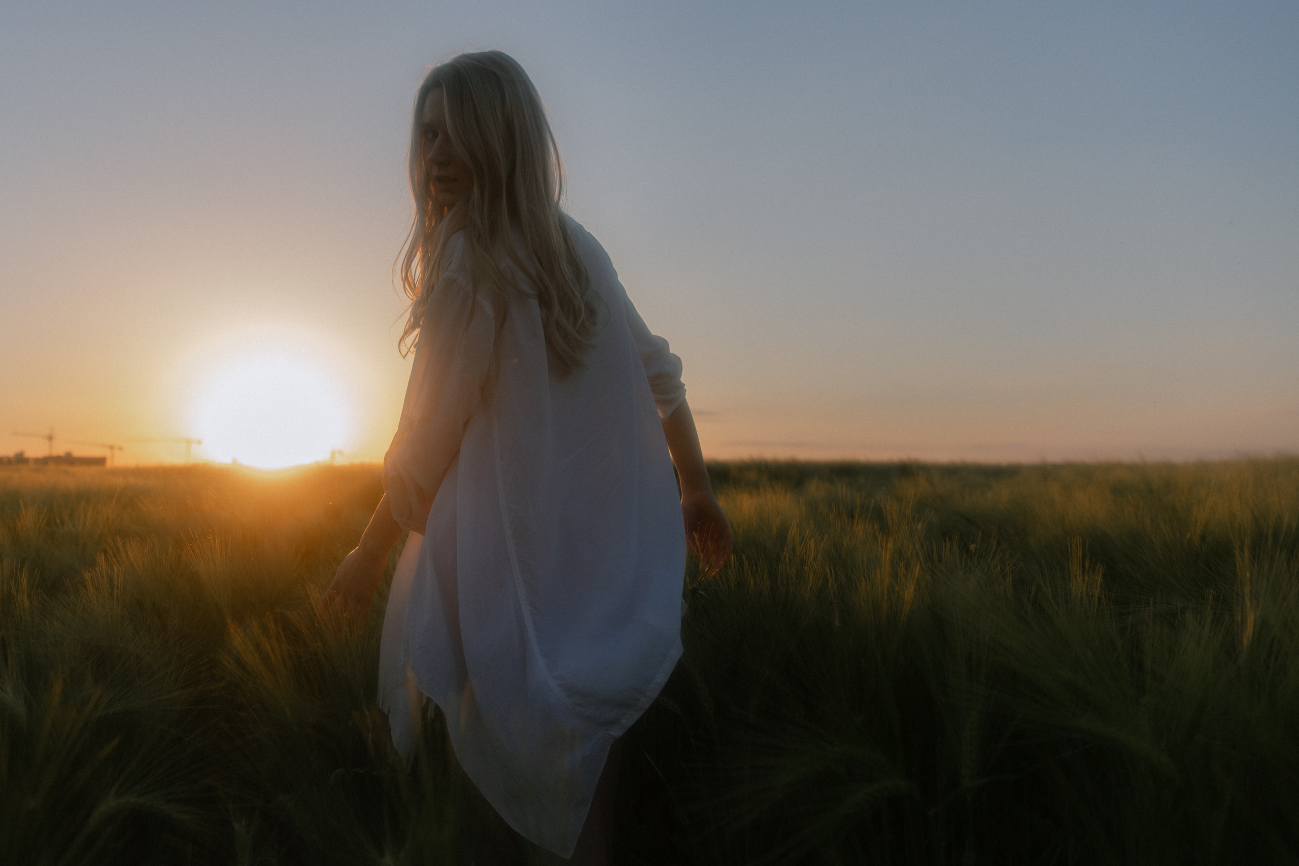 Женственная фотосессия на закате. Кира. Фотограф в Москве Екатерина Черненко