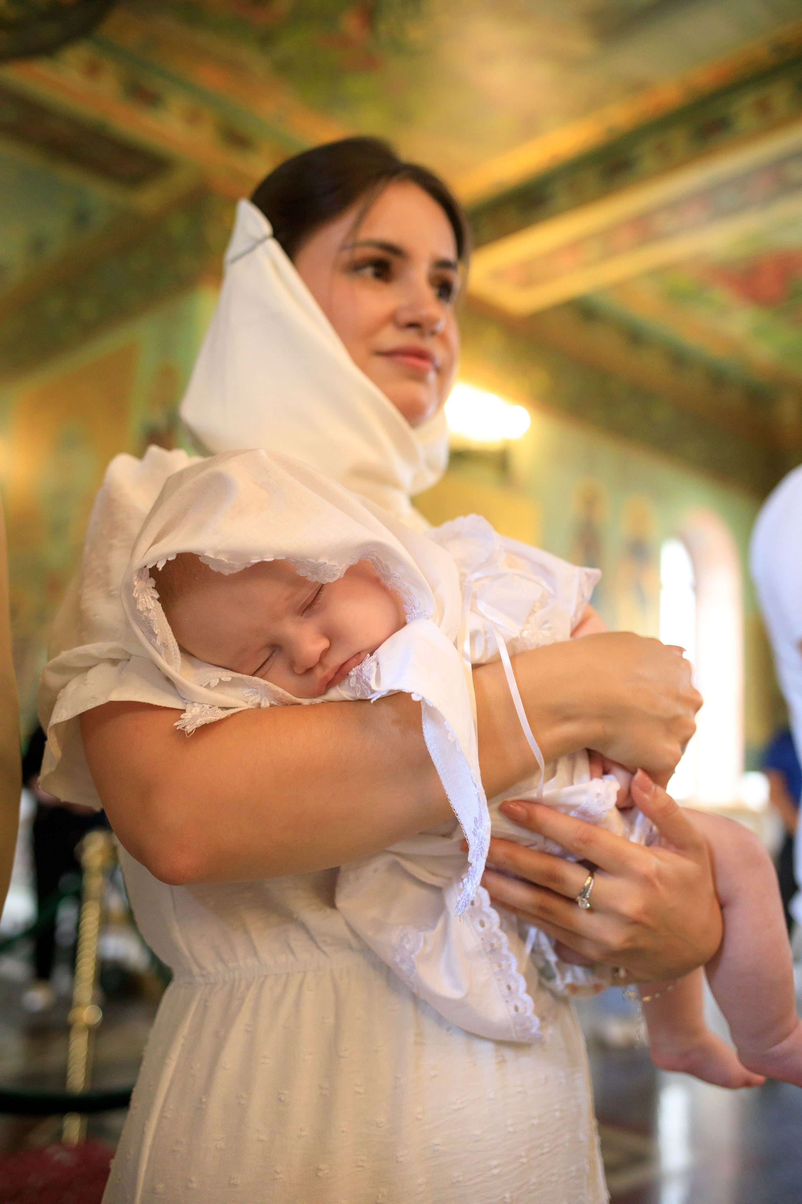 Фотосъёмка таинства крещения и крестин в городах Я фотограф снимающий венчания в городах Минеральные Воды, Пятигорск, Кисловодск, Ессентуки,. Репортажный и свадебный фотограф Пятигорск и КМВ