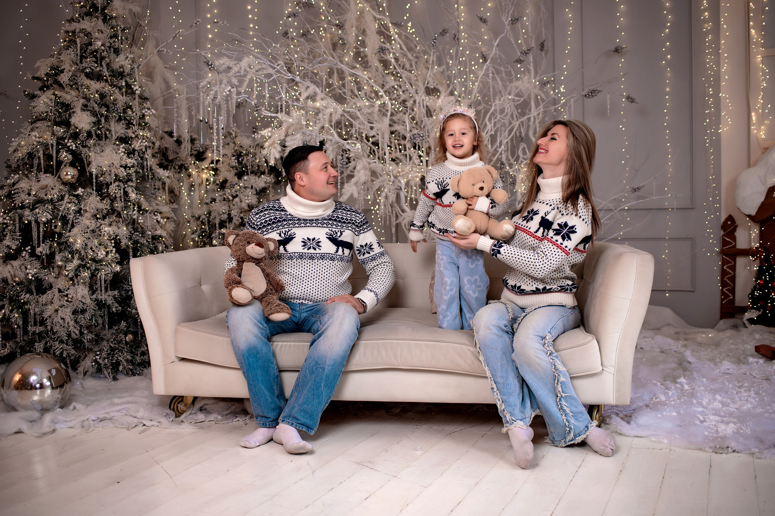 Семейная новогодняя фотосессия в г. Краснодар. Семейный и детский фотограф в Краснодаре Ольга Осинцева