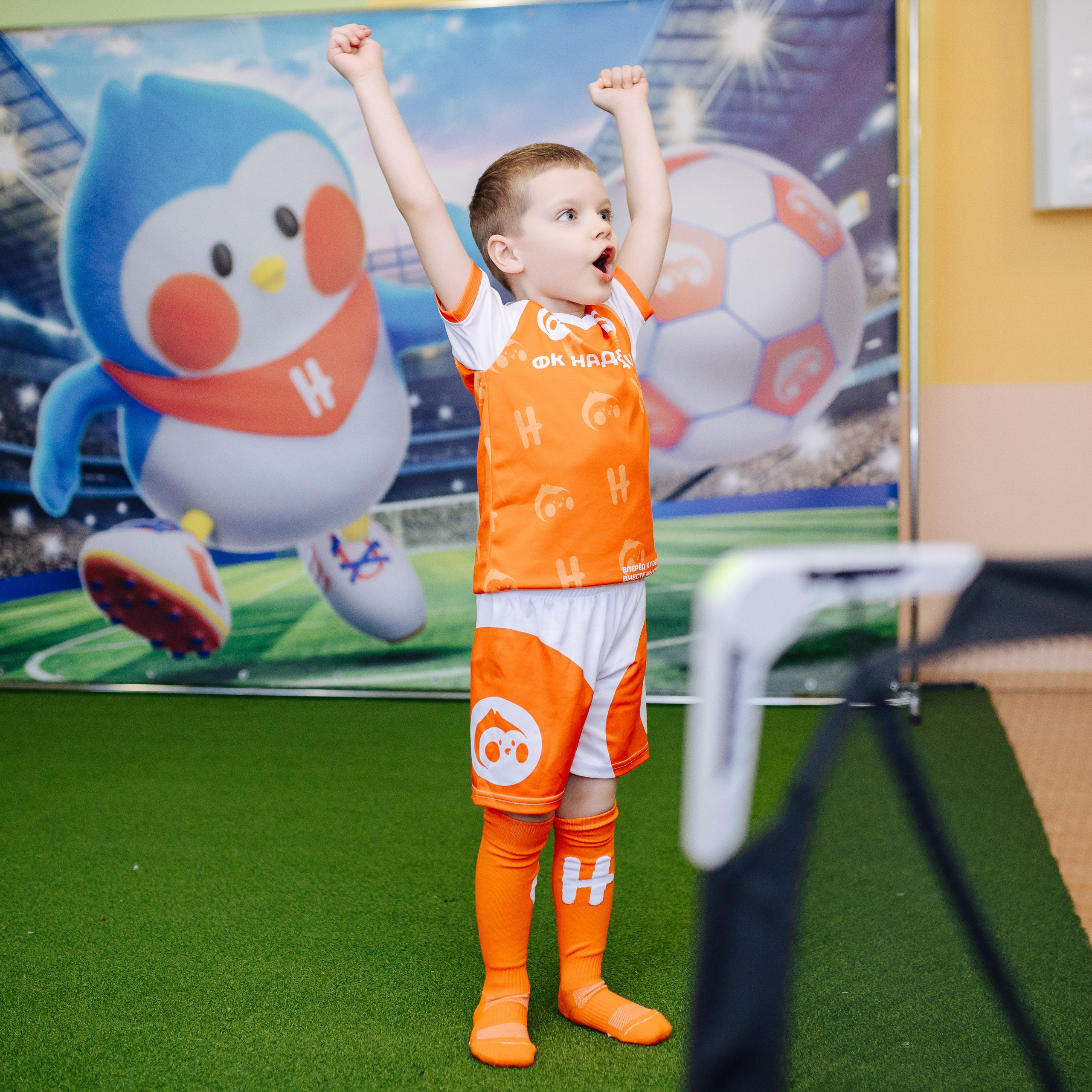 Фотосессия с кубком в детских садах г. Магнитогорска. Денис Прохоров Фотограф в г. Магнитогорск