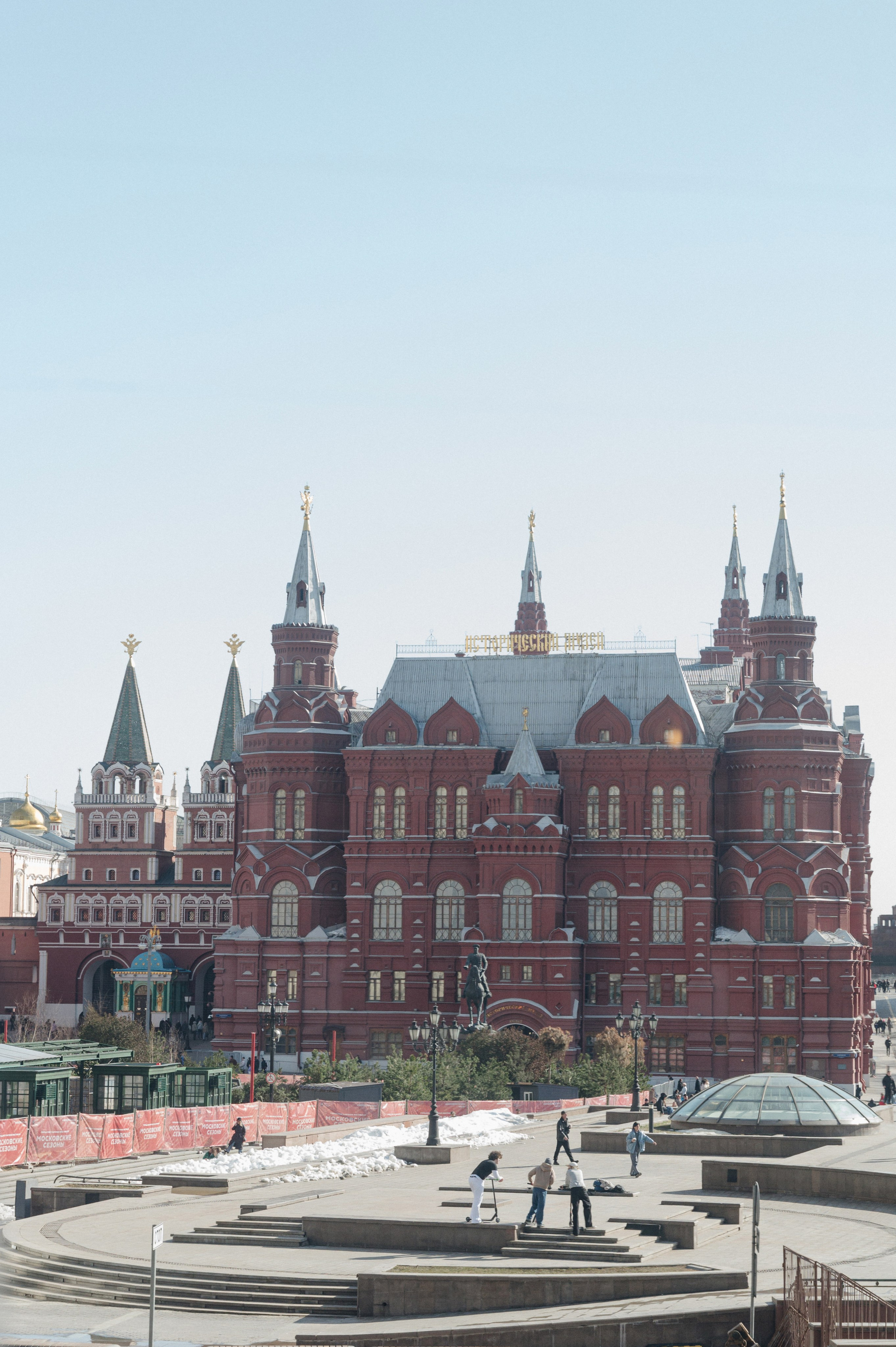 Дмитрий и Луиза. Гостиница Националь и ресторан Белуга. Свадебный фотограф Москва и Санкт-Петербург. Анастасия Чудина
