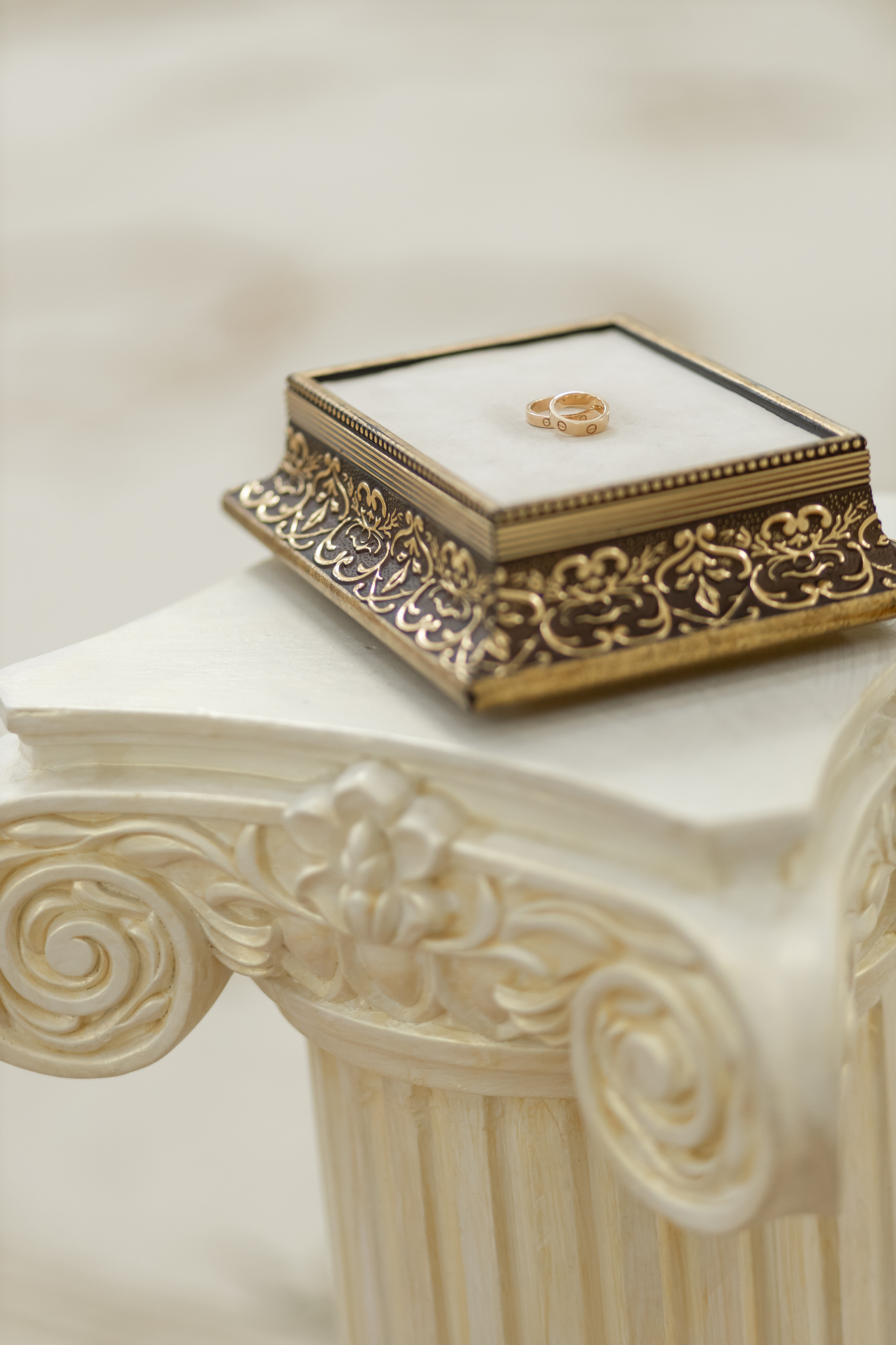 𝓢𝓮𝓻𝓰𝓮𝔂 & 𝓝𝓪𝓽𝓪𝓵𝔂𝓪 1.04.2022. Валерия Солнцева свадебный и семейный фотограф