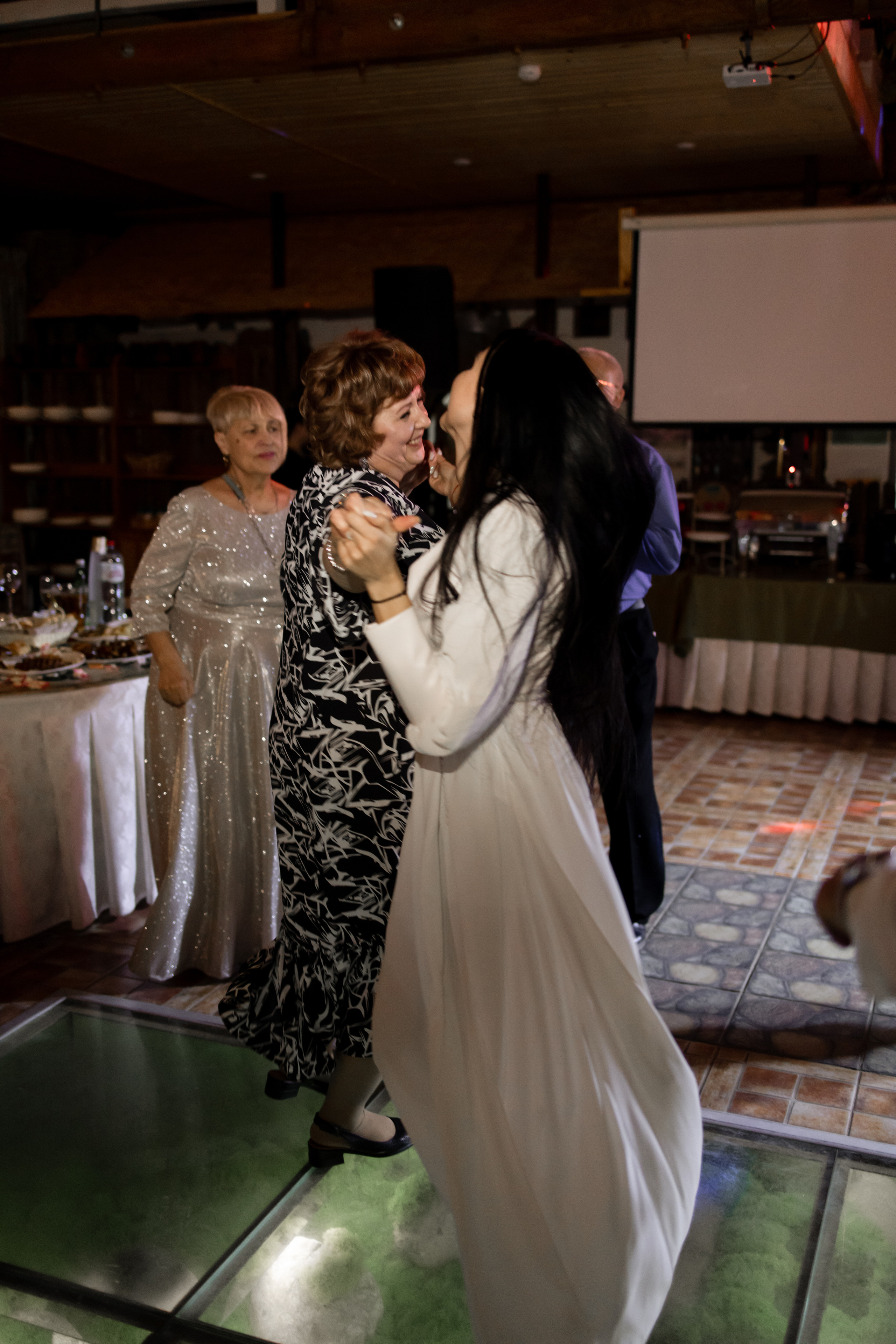 𝓢𝓮𝓻𝓰𝓮𝔂 & 𝓝𝓪𝓽𝓪𝓵𝔂𝓪 1.04.2022. Валерия Солнцева свадебный и семейный фотограф