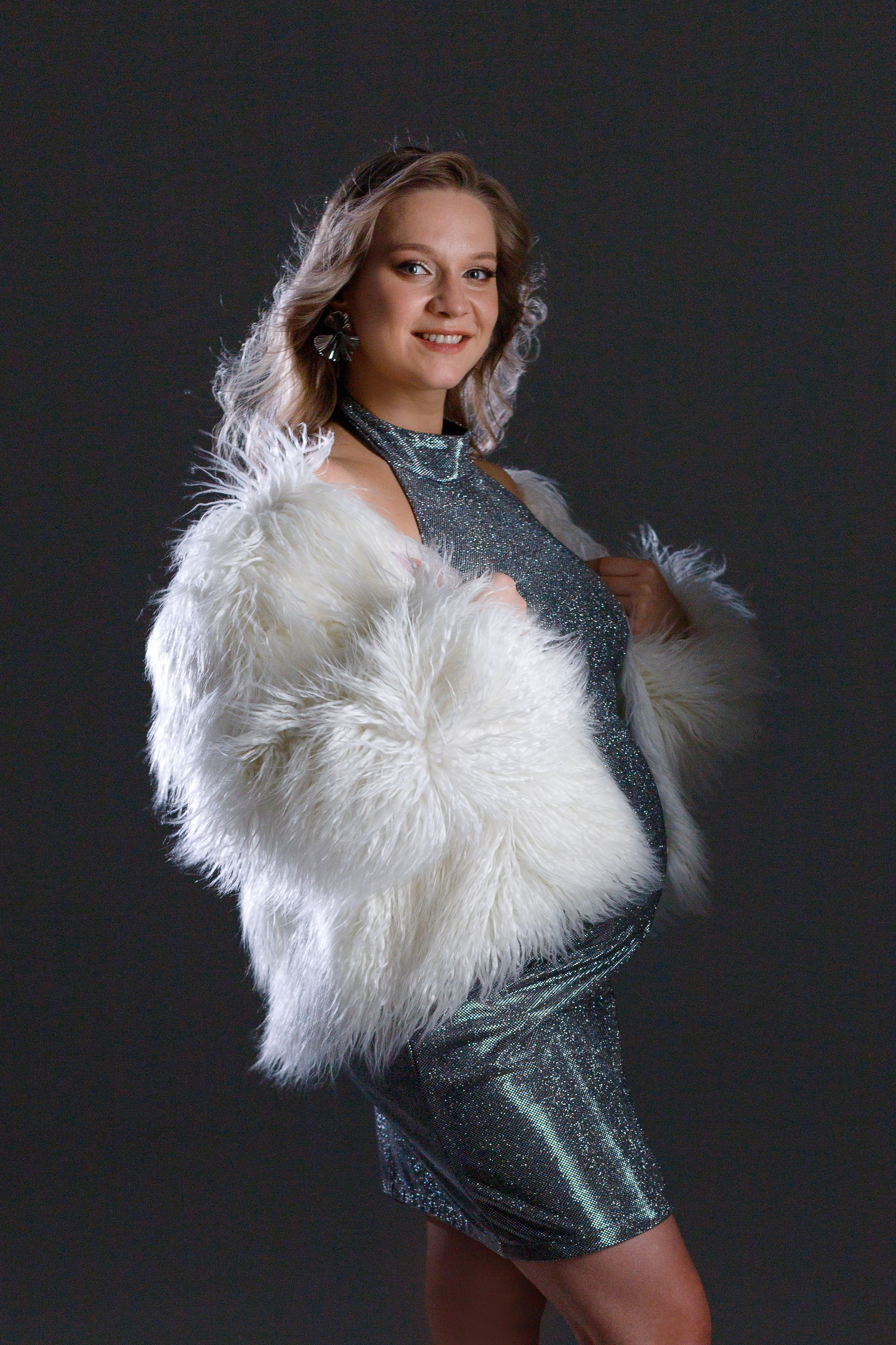 Девять месяцев до встречи с малышом, красивая фотосессия беременности. Фотограф Ольга Баранова