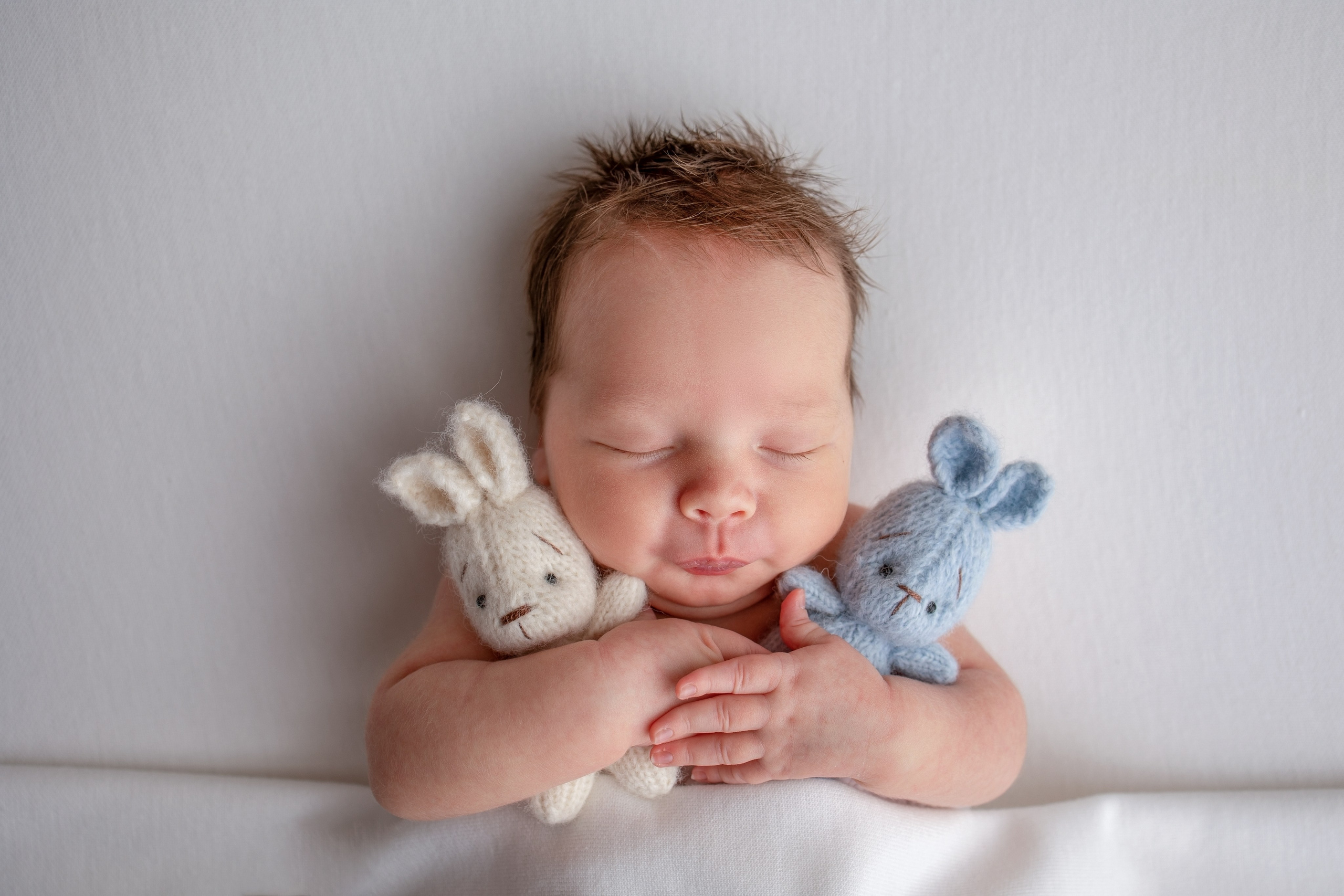 Нежная и милая фотосессия первых дней жизни Вашего ребенка в Минске. Фотограф новорождённых Минск — стоимость newborn фотосессии в Минске