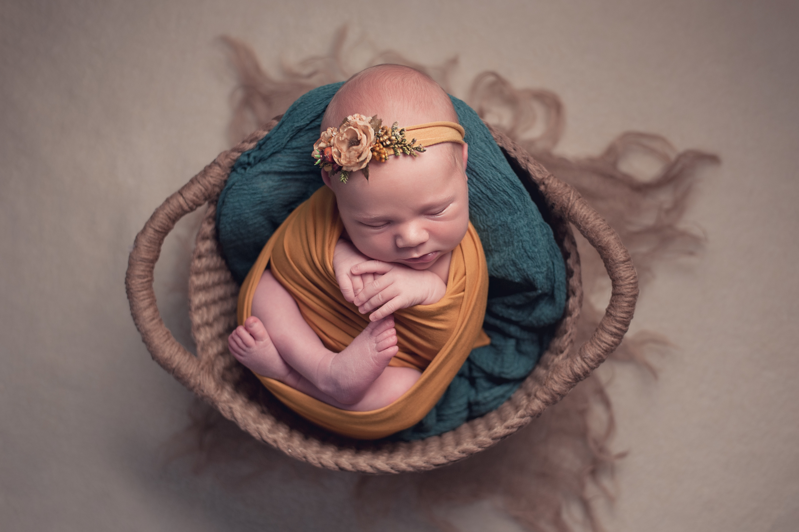Новорождённые. Фотограф новорождённых в Москве и Московской области