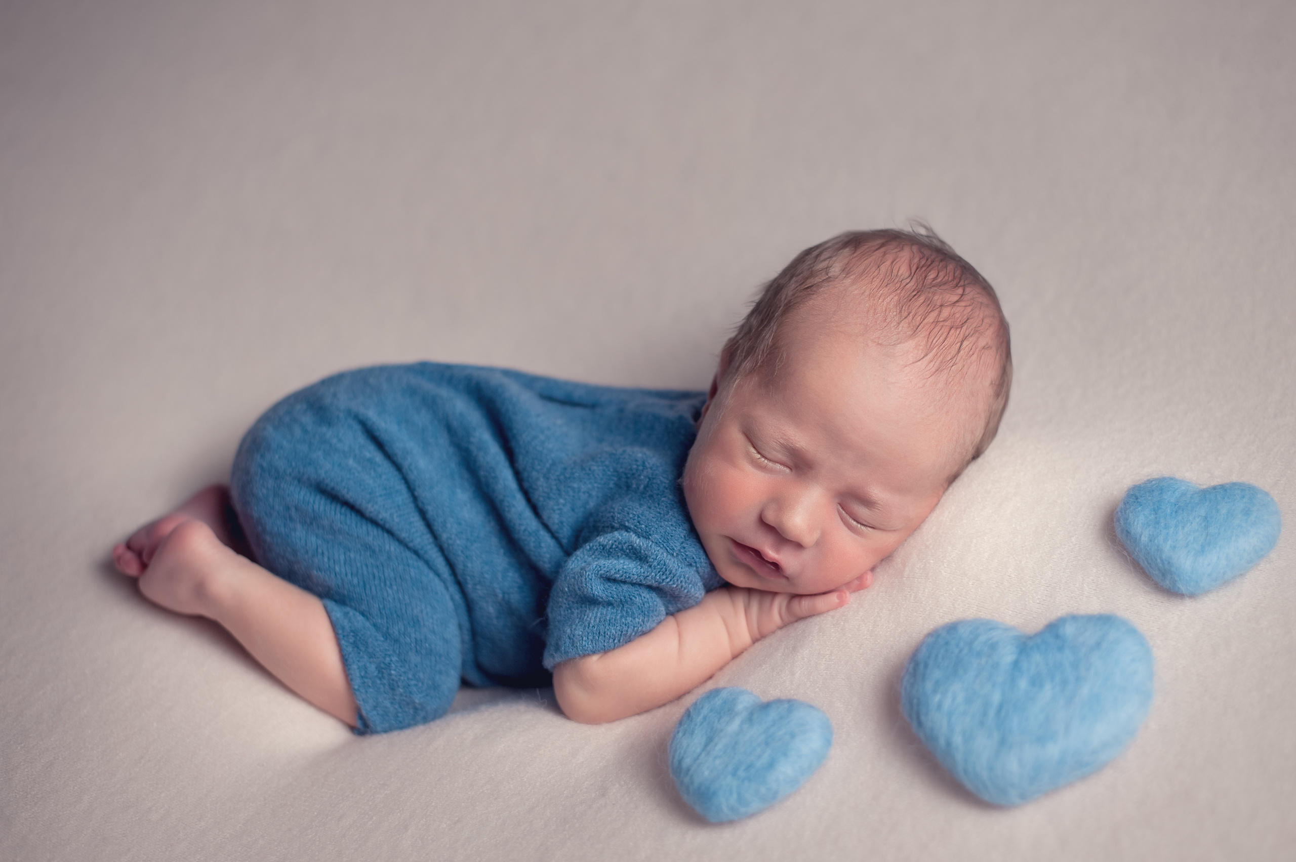 Новорождённые. Фотограф новорождённых в Москве и Московской области