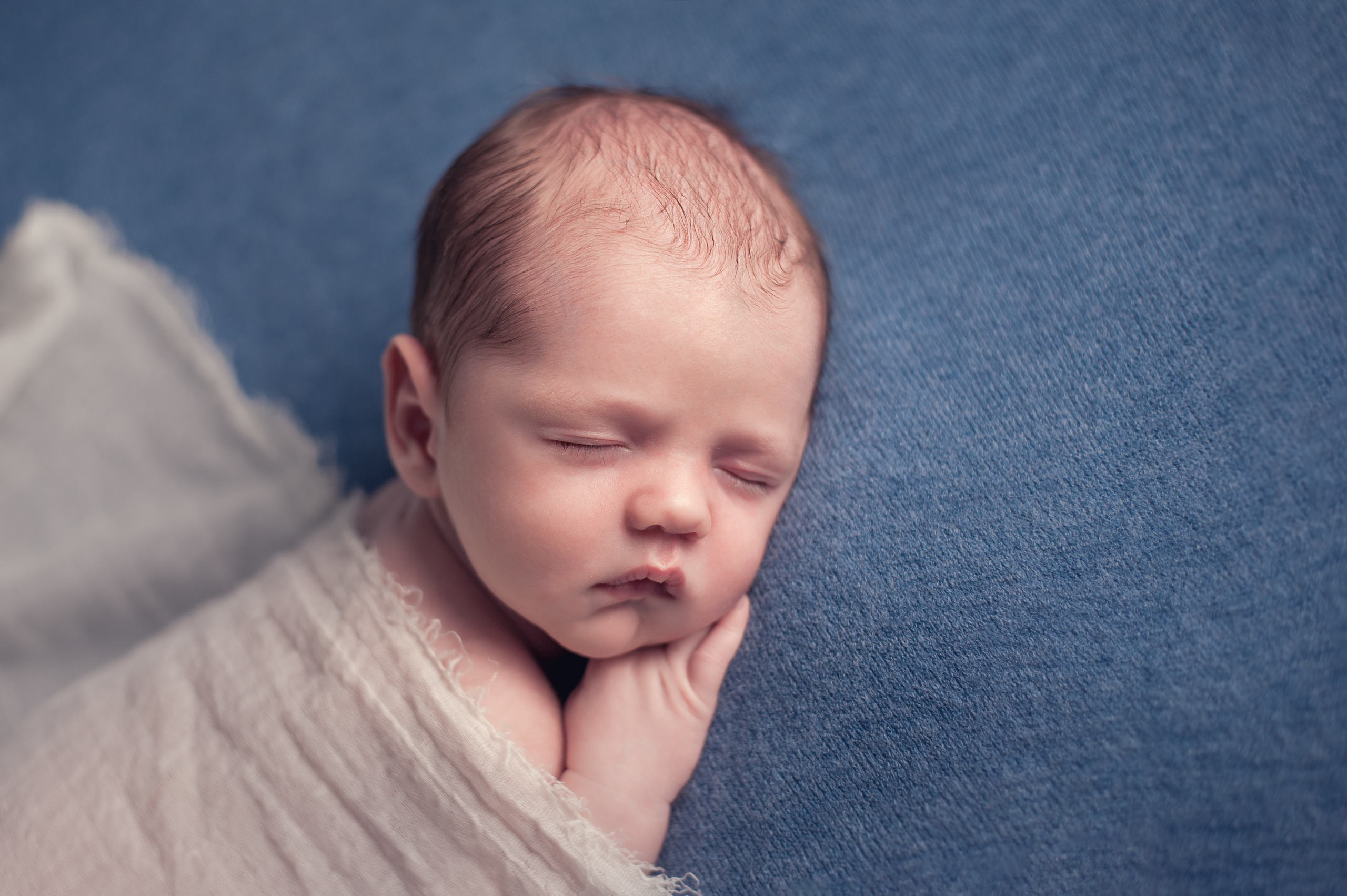 Новорождённые. Фотограф новорождённых в Москве и Московской области