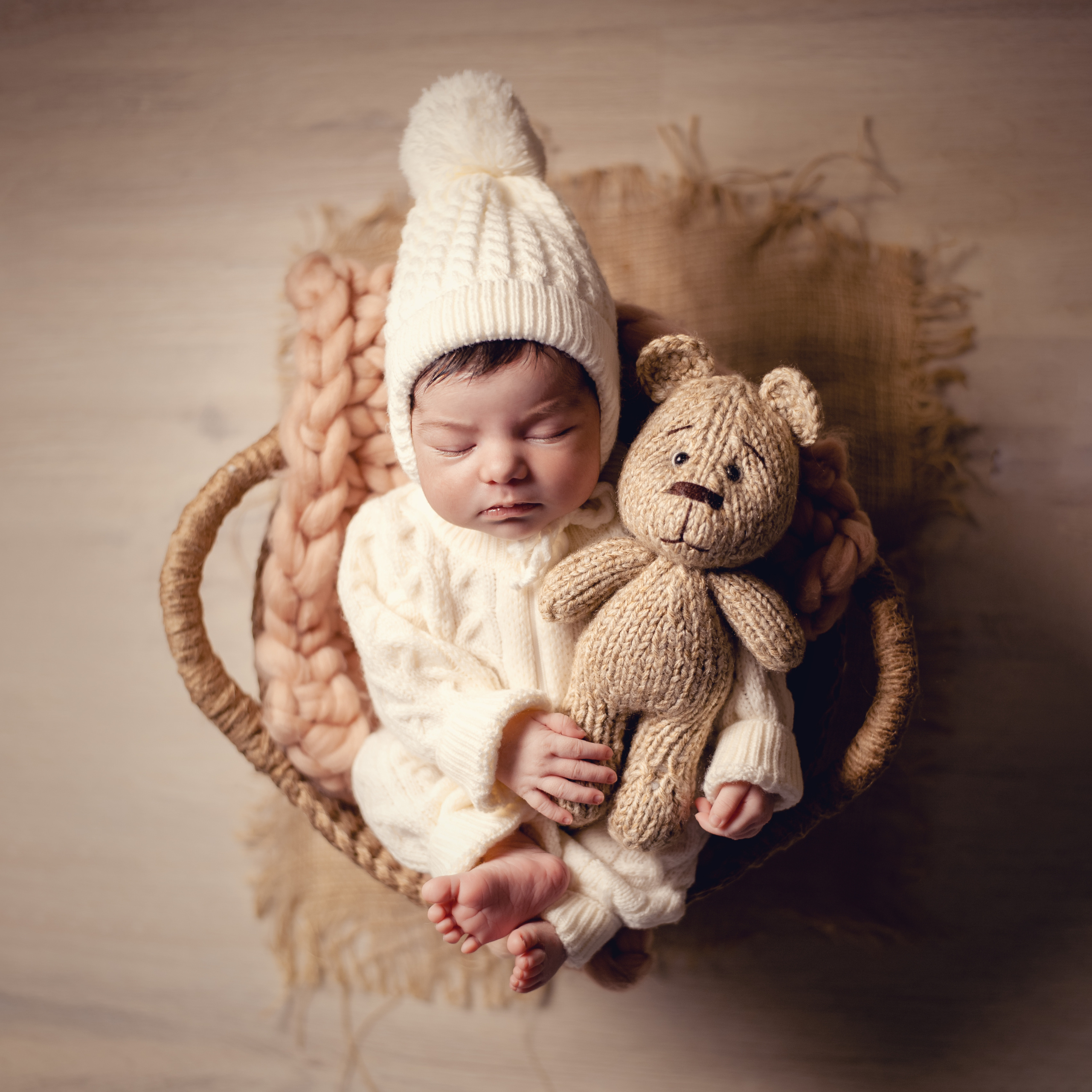 Новорождённые. Фотограф новорождённых в Москве и Московской области