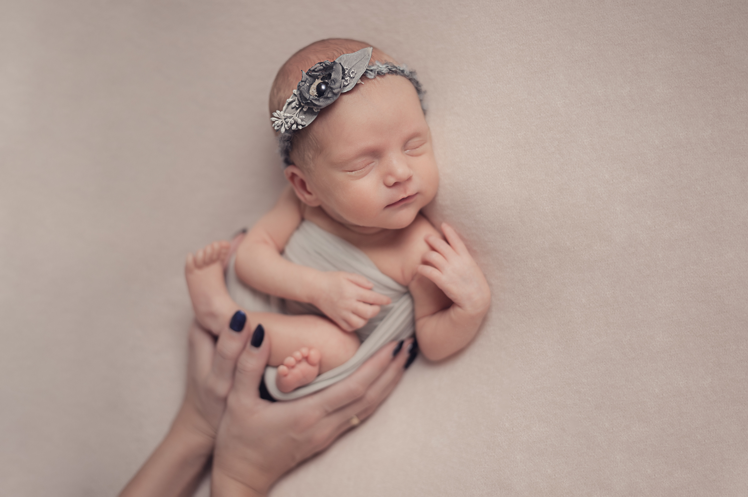 Новорождённые. Фотограф новорождённых в Москве и Московской области