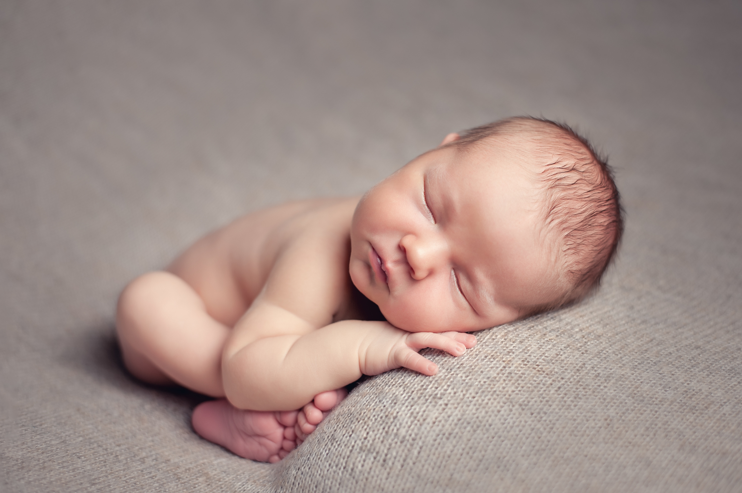 Новорождённые. Фотограф новорождённых в Москве и Московской области