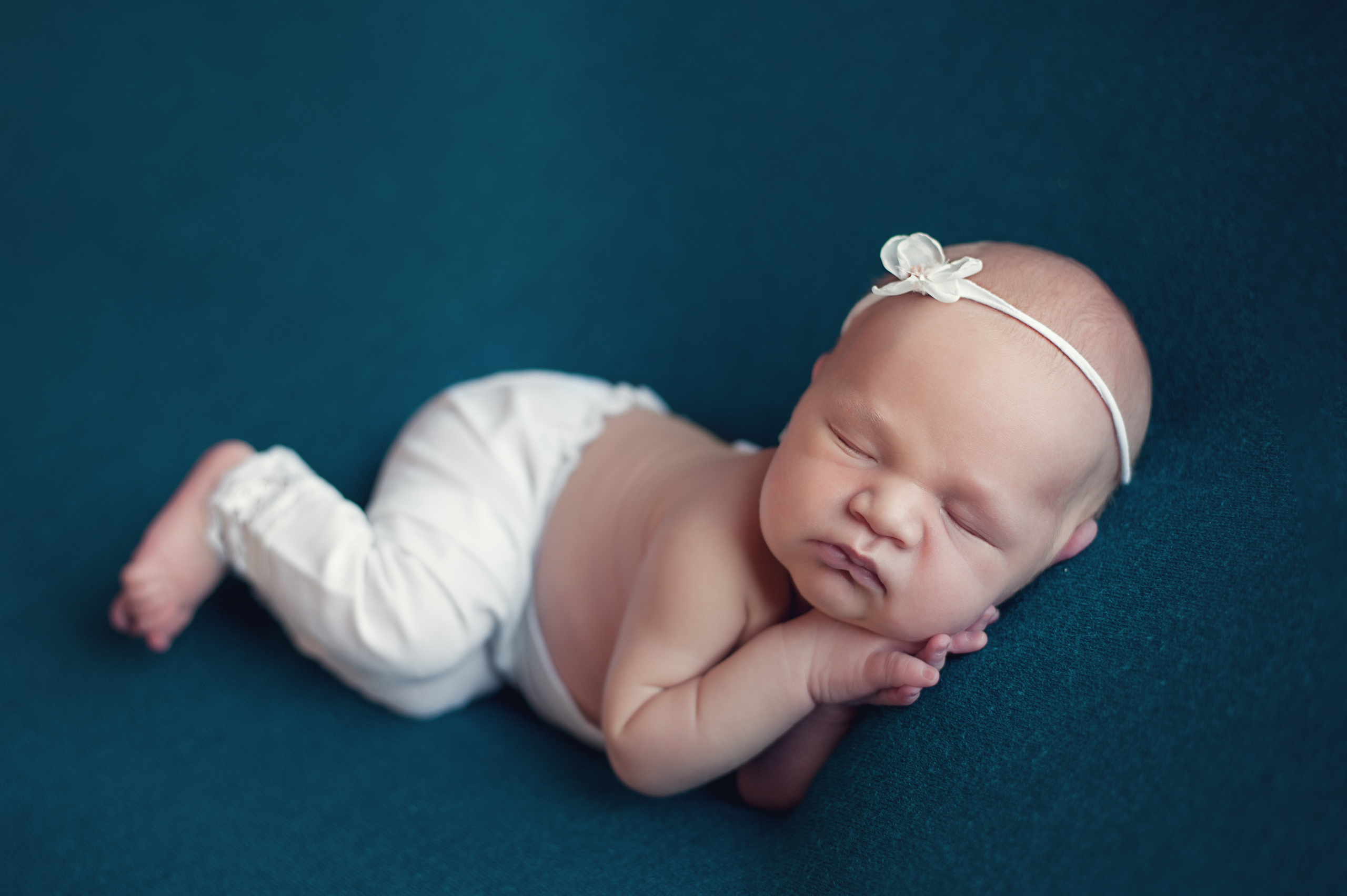 Новорождённые. Фотограф новорождённых в Москве и Московской области