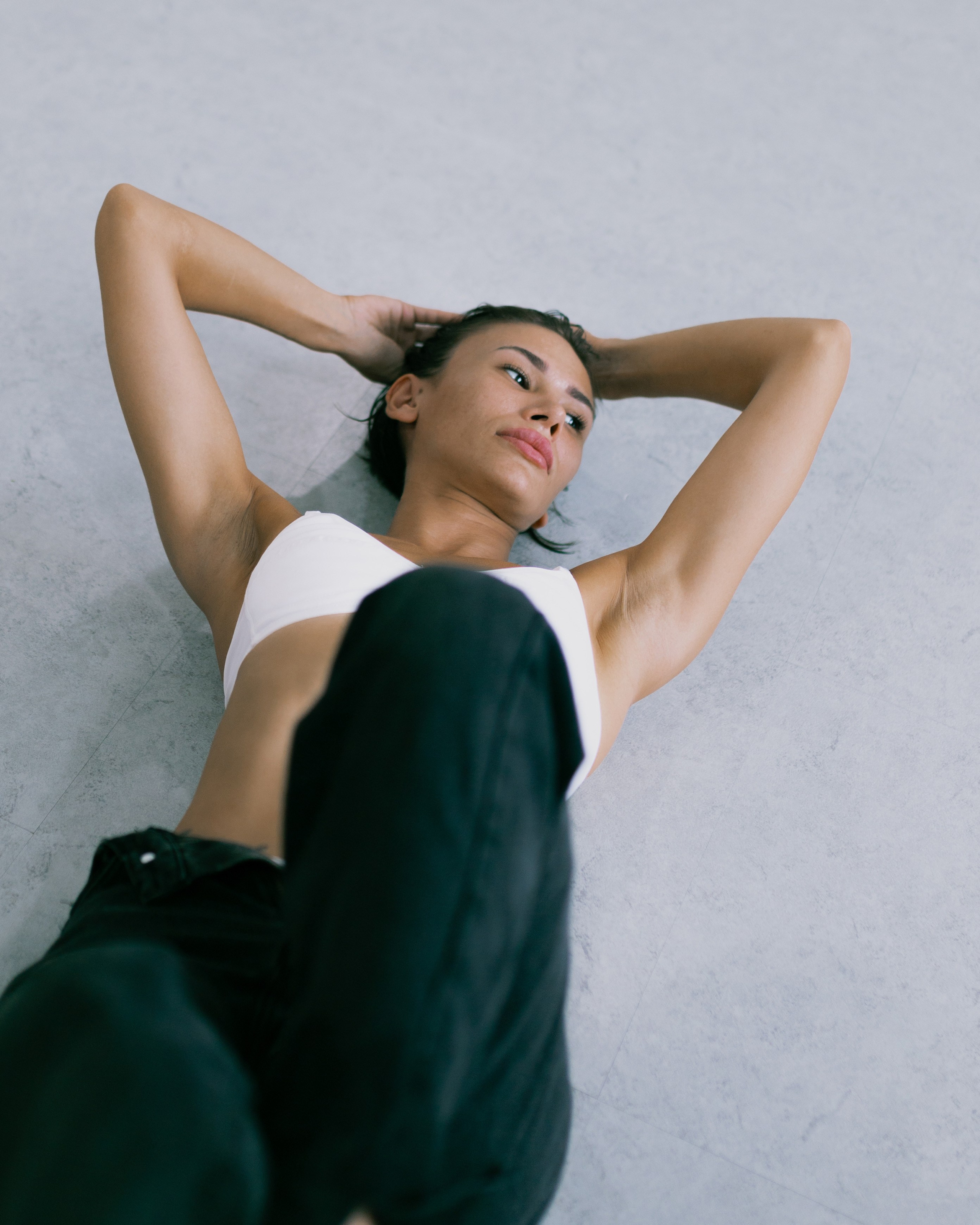 Алина в студии Нячанг. Главная