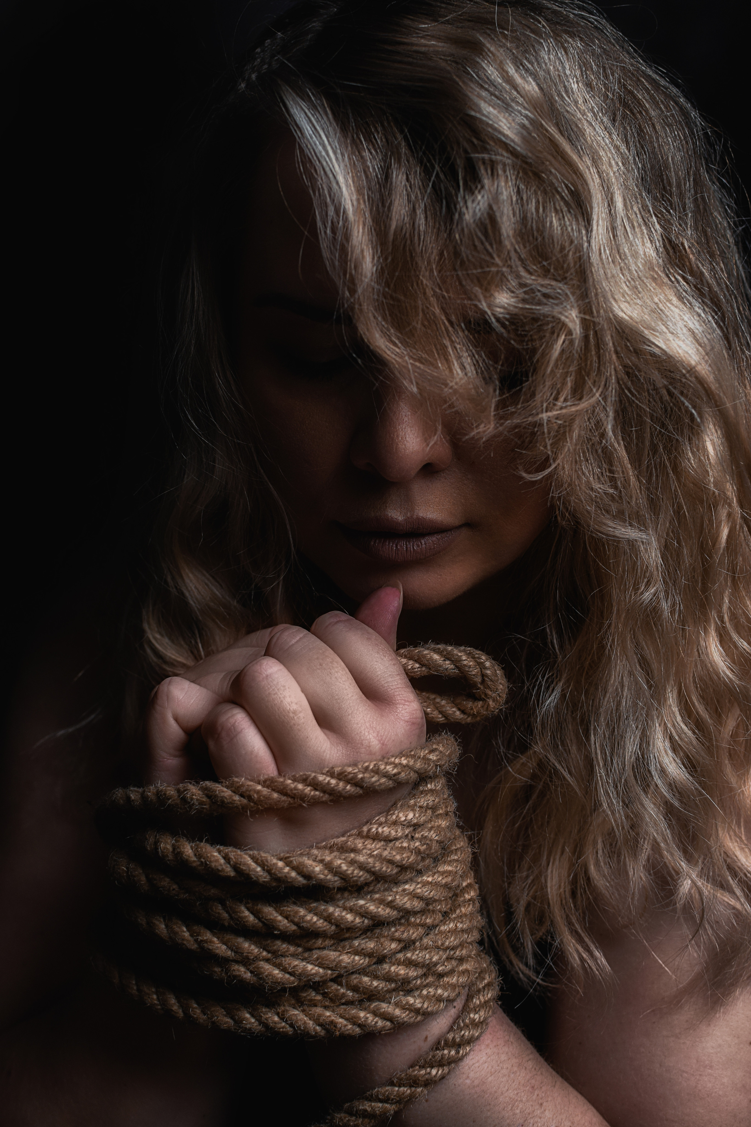 PORTRAIT. Предметный фотограф, контент-фотограф