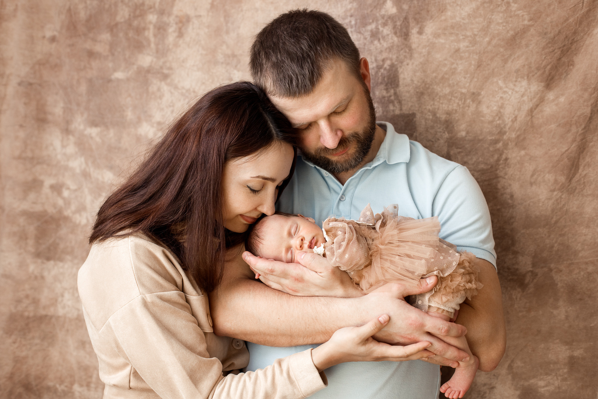 Съемка новорожденных с выездом на дом Ярославль, Москва, Иваново. Детский, семейный и фотограф новорождённых в Ярославле Анна Салова