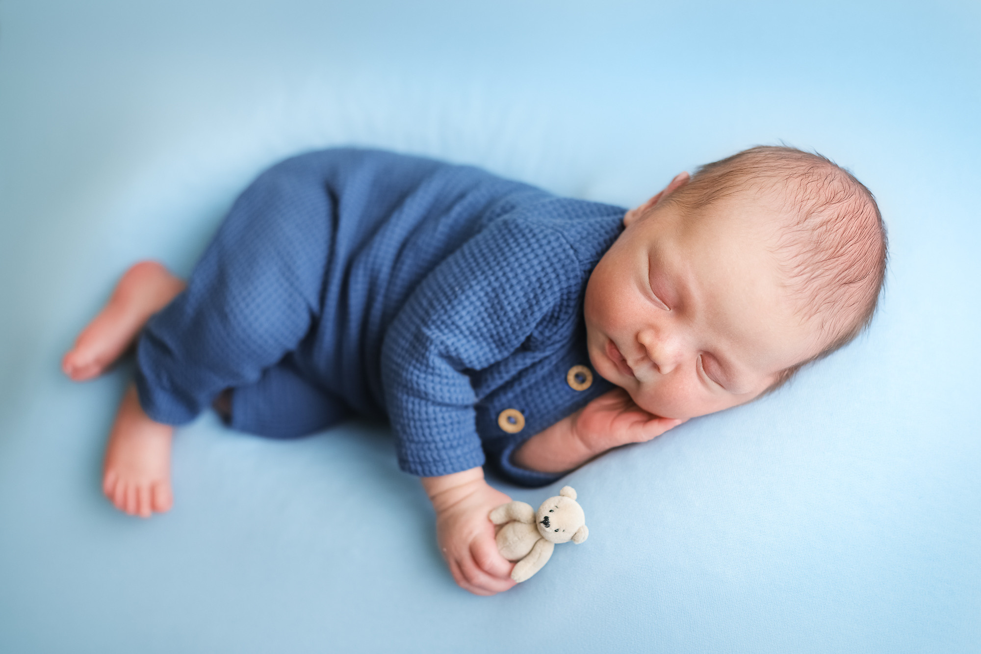 Съемка новорожденных с выездом на дом. Ярославль, Иваново, Кострома. Детский, семейный и фотограф новорождённых в Ярославле Анна Салова