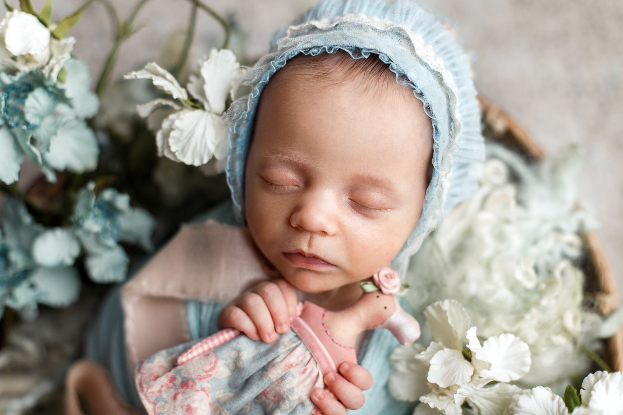 Съемка новорожденных с выездом на дом Ярославль, Москва, Иваново. Детский, семейный и фотограф новорождённых в Ярославле Анна Салова