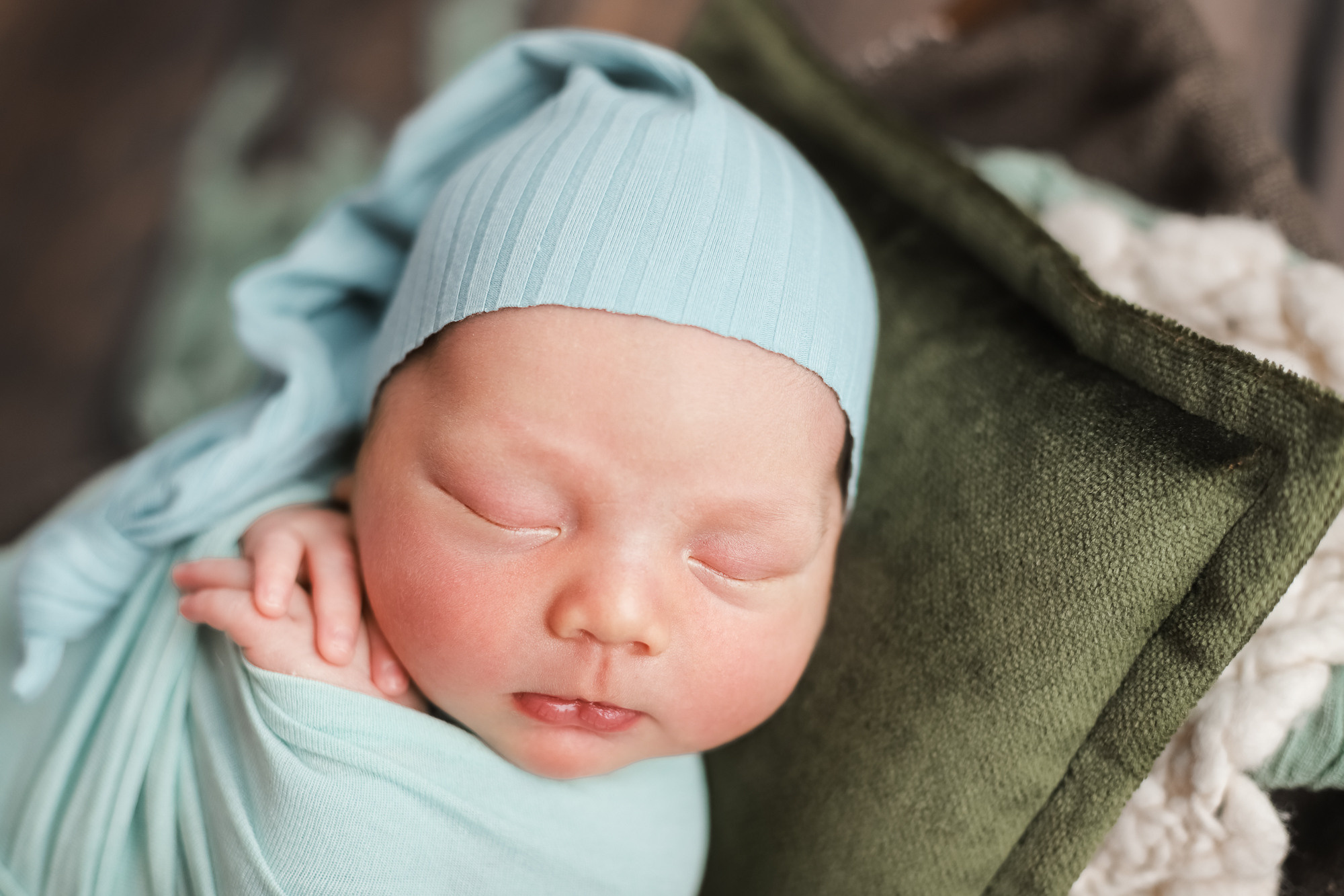 Съемка новорожденных с выездом на дом. Ярославль, Иваново, Кострома. Детский, семейный и фотограф новорождённых в Ярославле Анна Салова