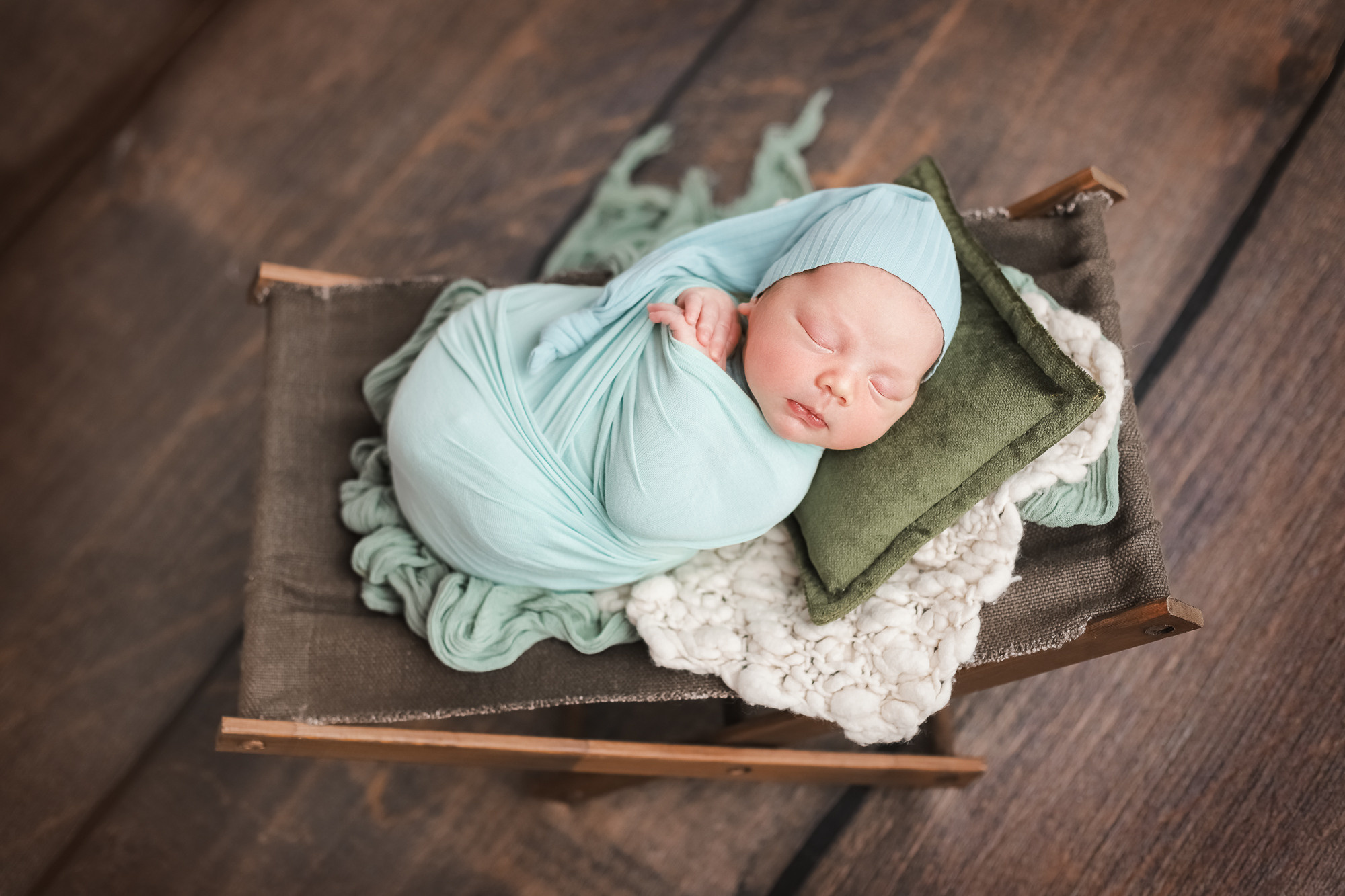 Съемка новорожденных с выездом на дом. Ярославль, Иваново, Кострома. Детский, семейный и фотограф новорождённых в Ярославле Анна Салова