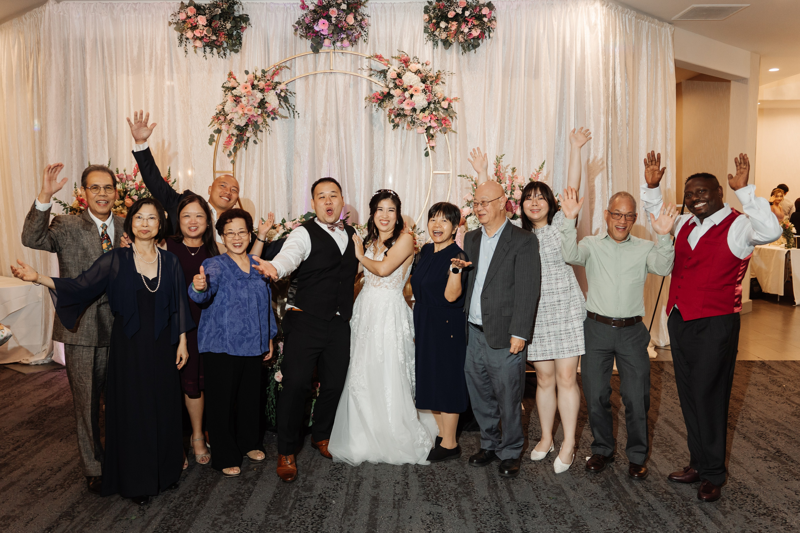 2025-08-16_AndreaChristopher. Ретушер Зенькевич Света