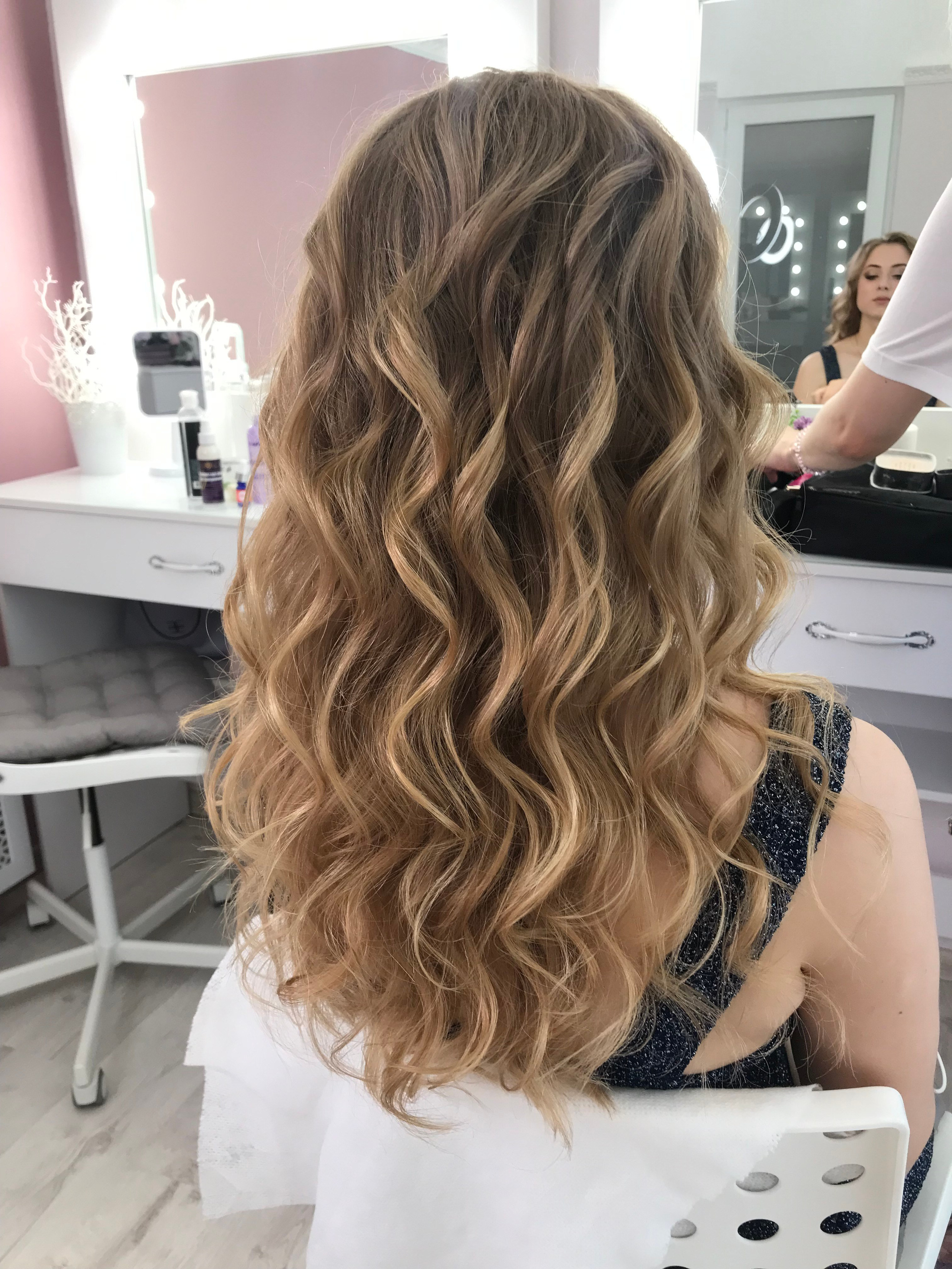 Локоны. Свадебный стилист по прическам и макияжу в Ростове-на-Дону Даниэла Дар