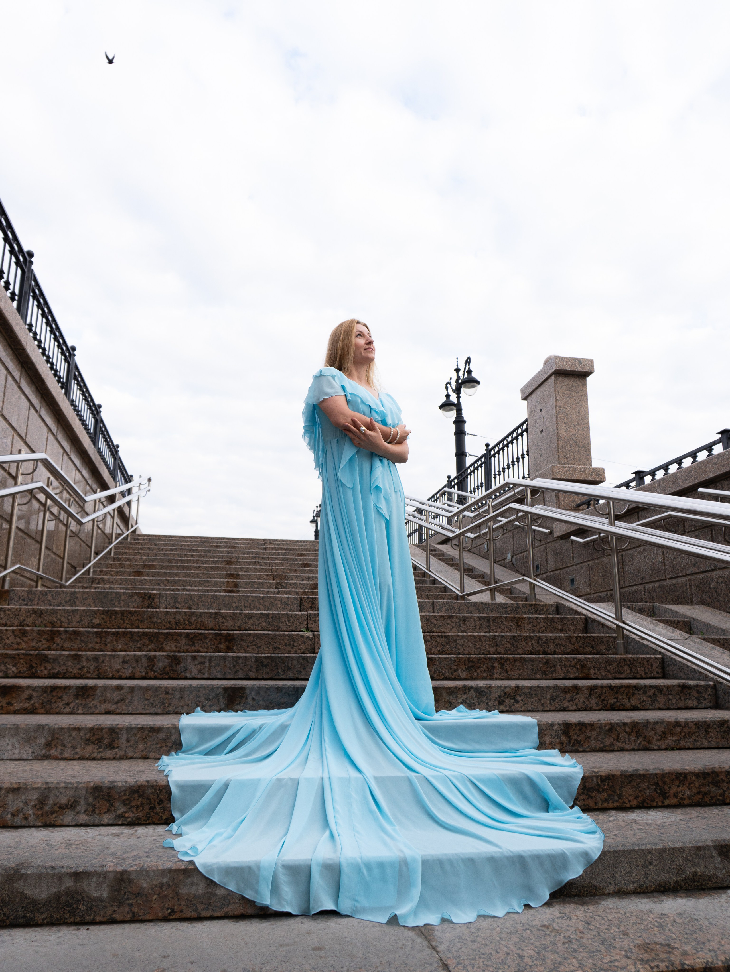 Летящие платья. Мобильный фотограф в Омске