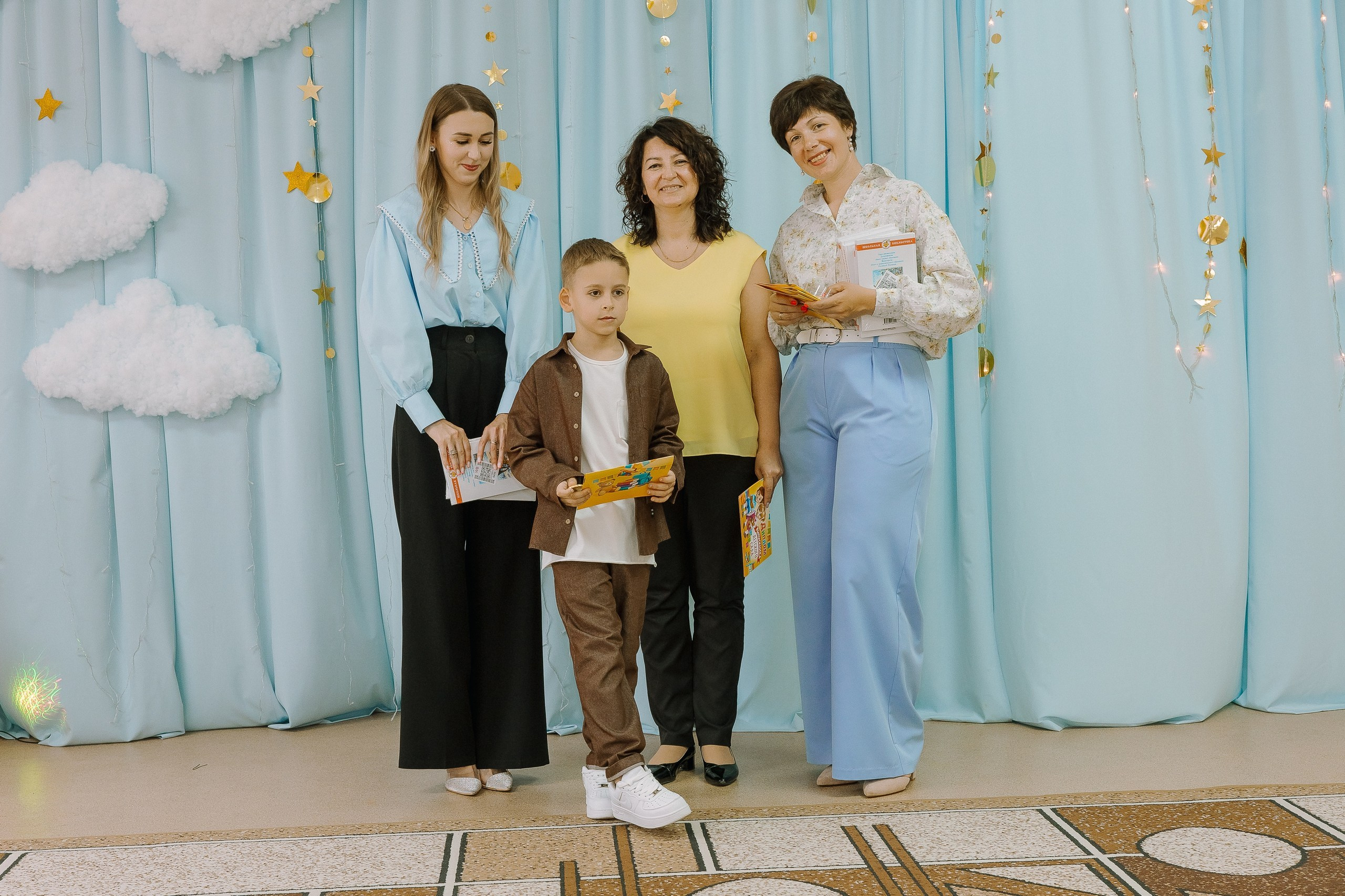 Выпускной в ДС -29. Выпускные альбомы Натальи Бутко: Новороссийск, Анапа, Геленджик