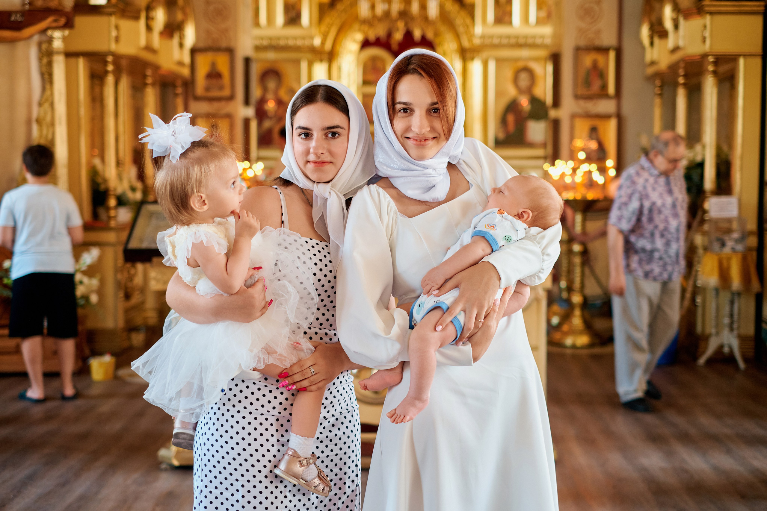 Крестины Григория. Храм святителя Николая Чудотворца. Фотограф Таганрог Анна Трайжон