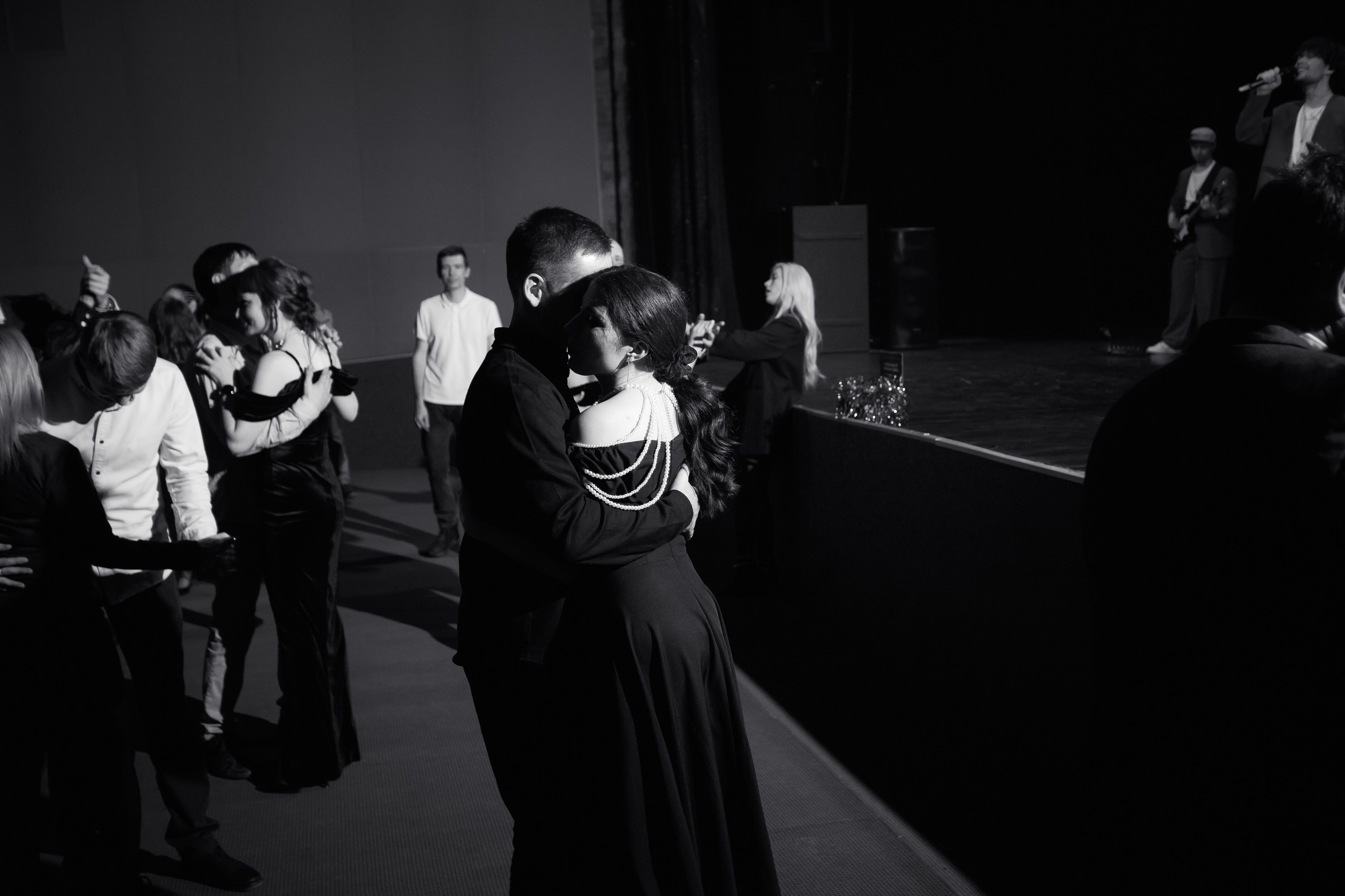 РЕПОРТАЖ: НОВЫЙ ГОД В ДК МЕТАЛЛУРГ. Профессиональный фотограф в Ижевске Леша Петров