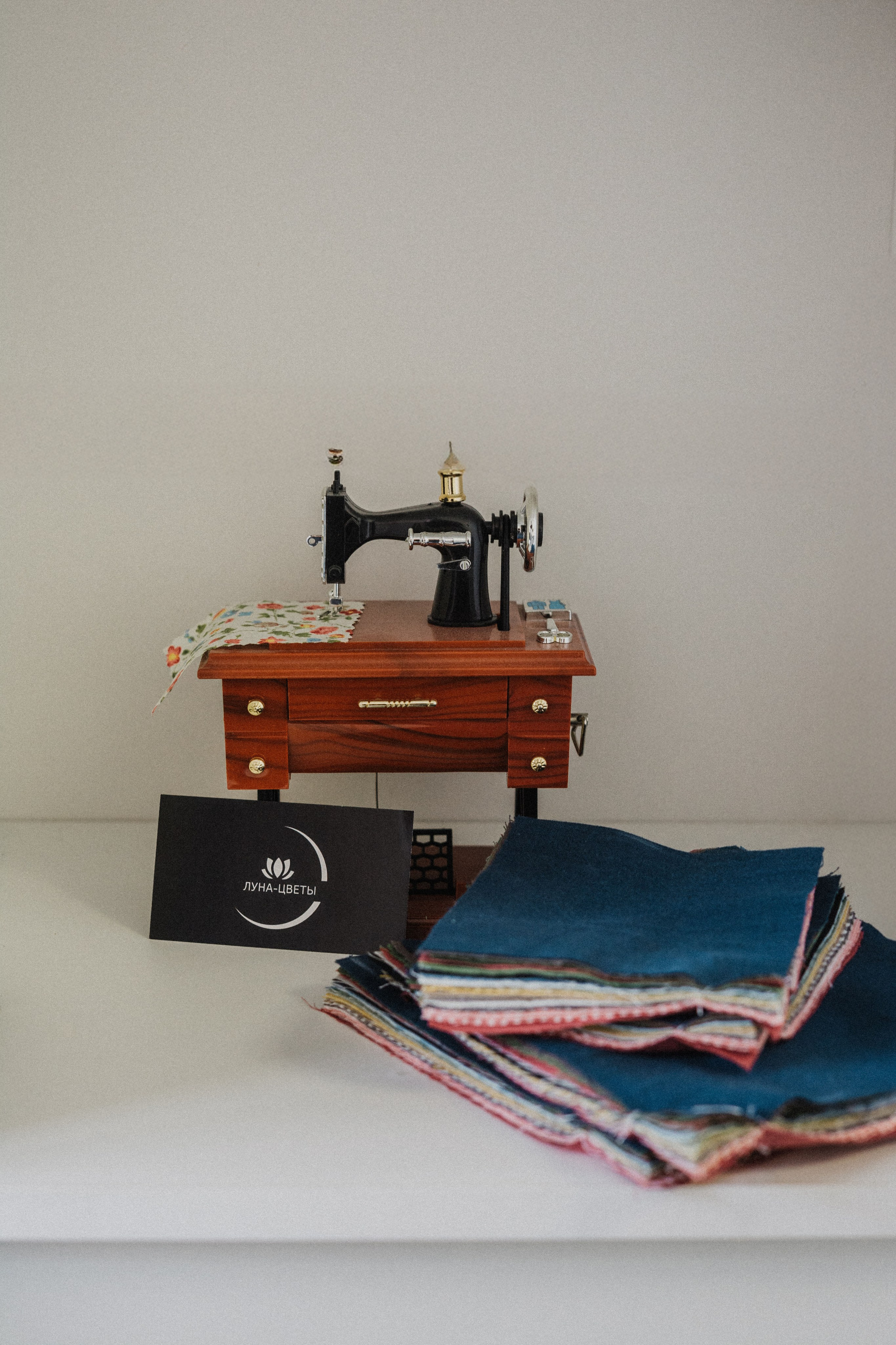 Производство ЛунаЦветы. Фотограф в Москве Ангелина Ким