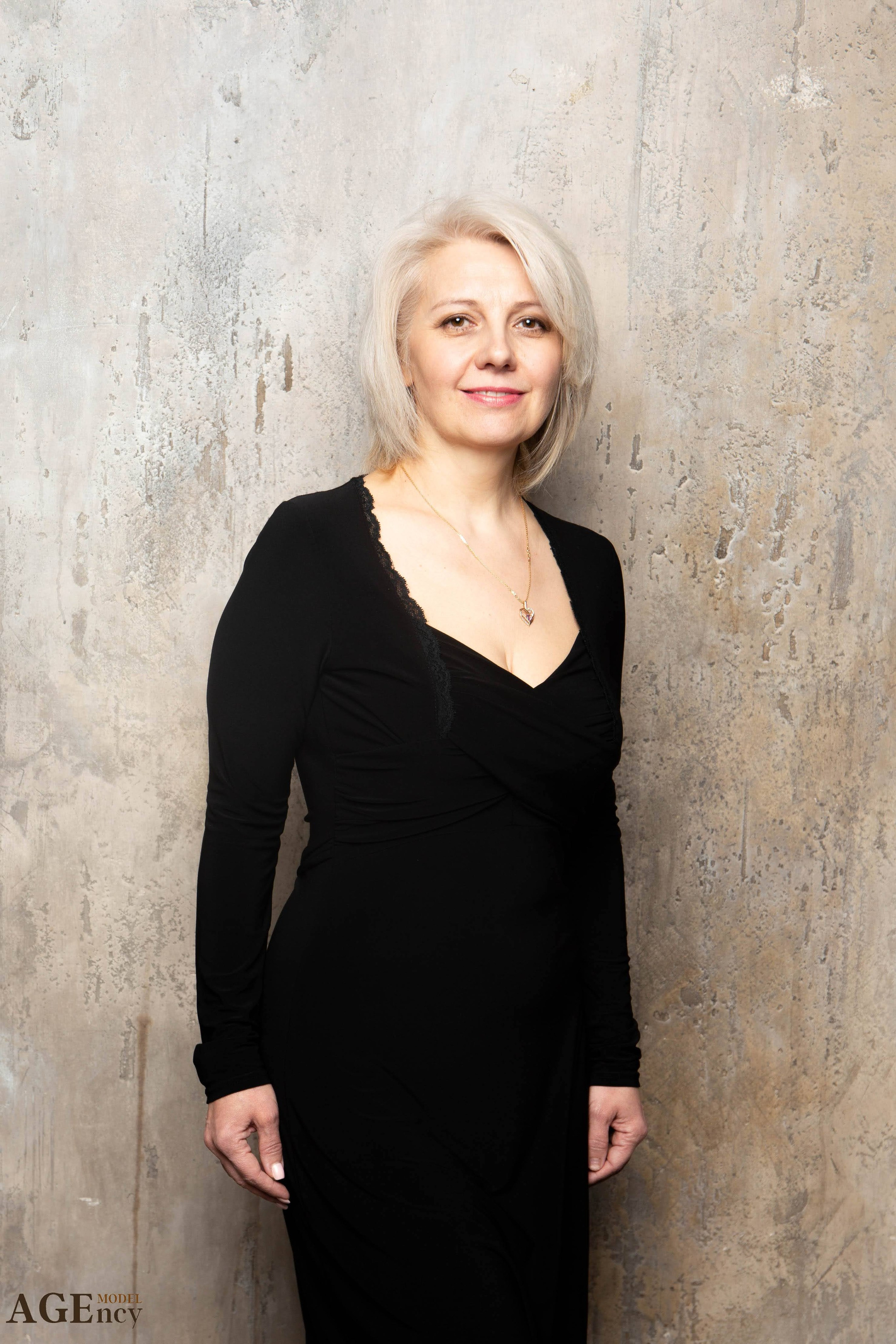 Оксана, 44-46 р-р., 170 см. KED Production — продакшн из СПб. Создаём фото, видео и контент, который помогает брендам и селлерам продавать больше