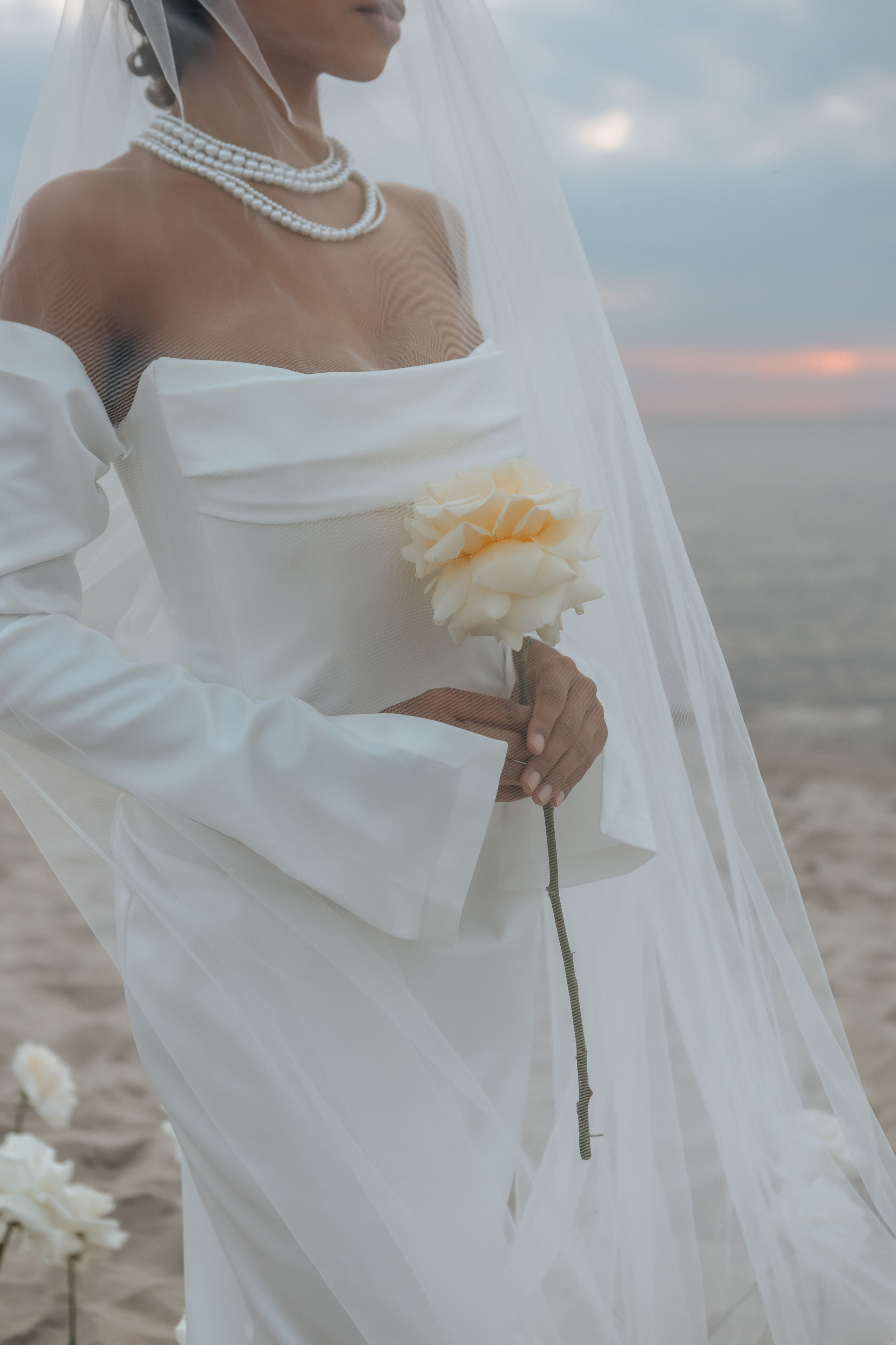 Свадьба для двоих на море. Свадебный фотограф  Калининград | Москва