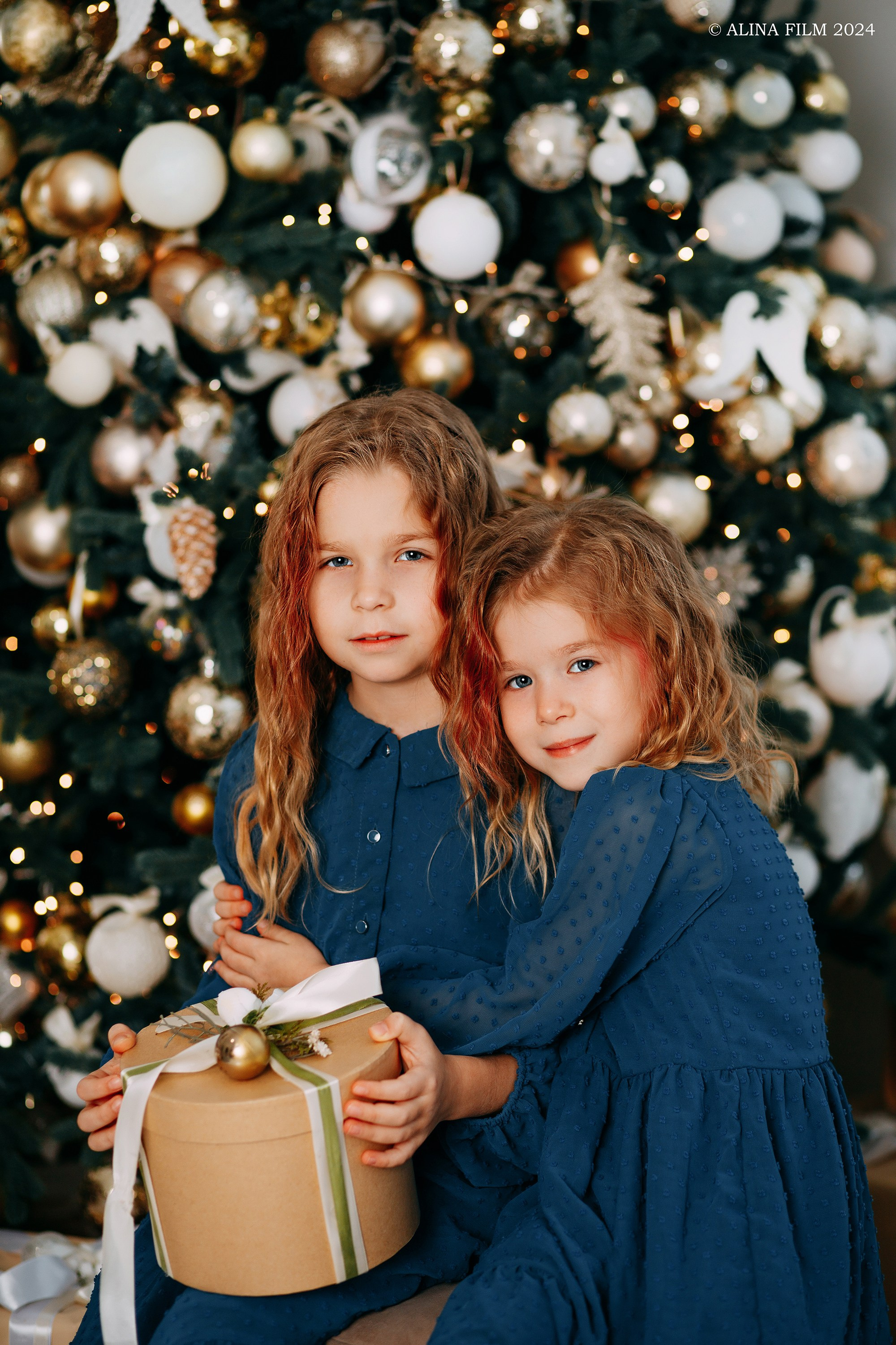 Студийная семейная фотосессия. Фотограф в Санкт-Петербурге Alina Film