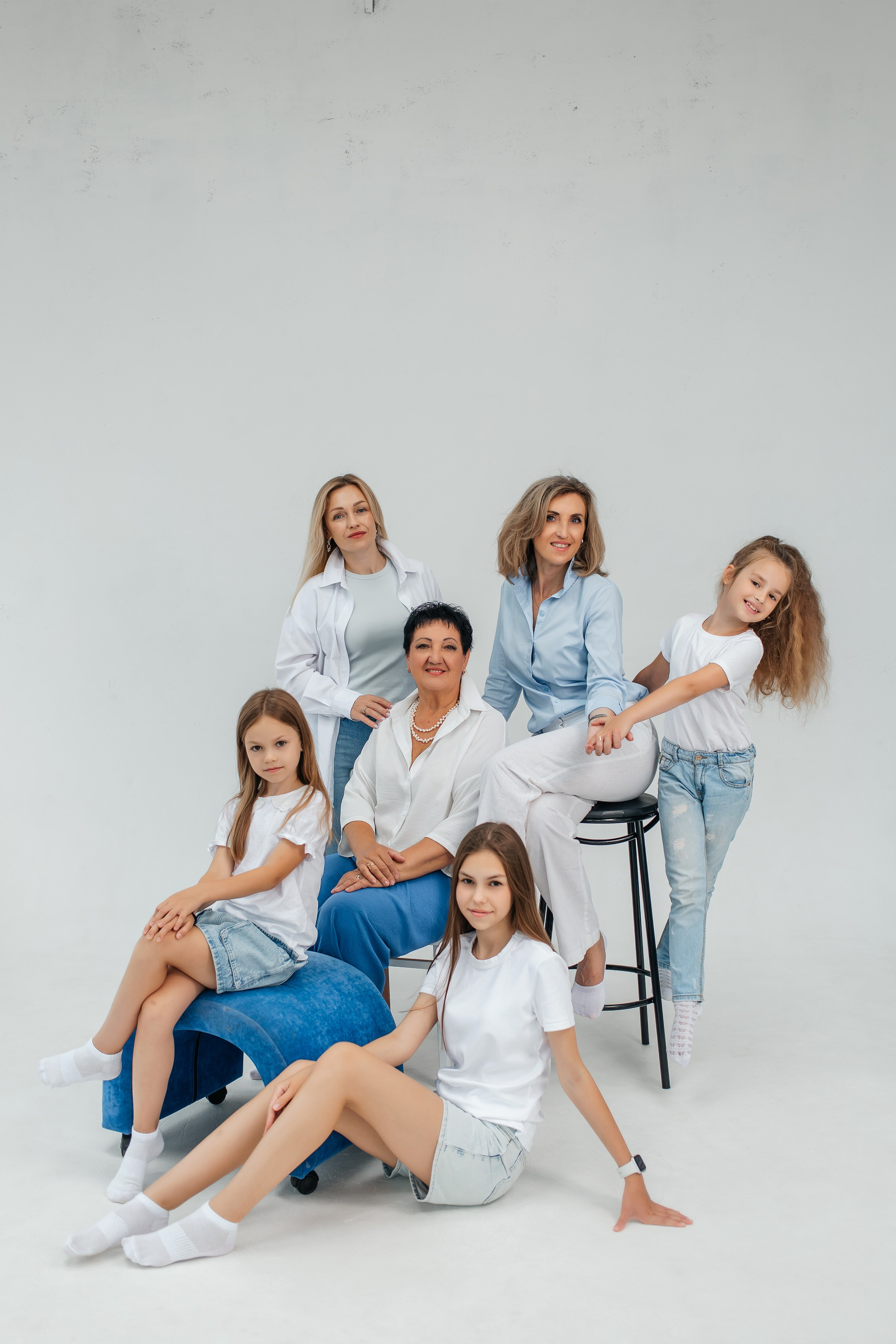 Семейная фотосессия «Поколения». Женский фотограф в Оренбурге Ирина Заводчикова