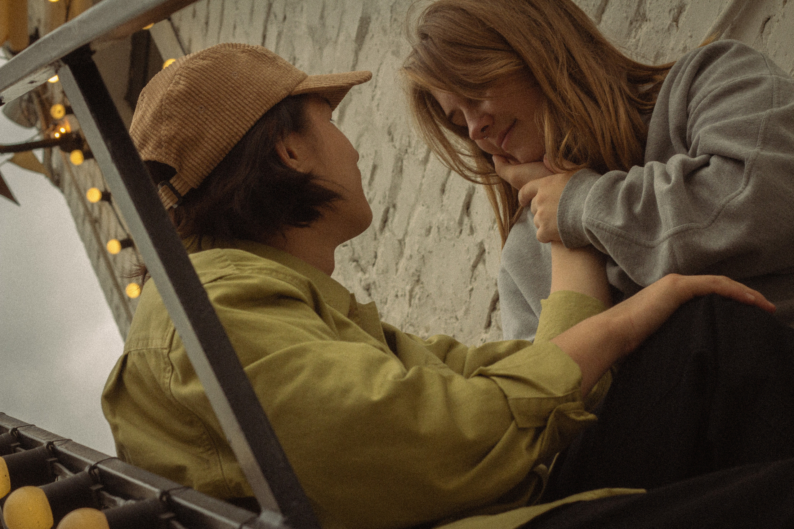 Sasha and Vaia. Главная