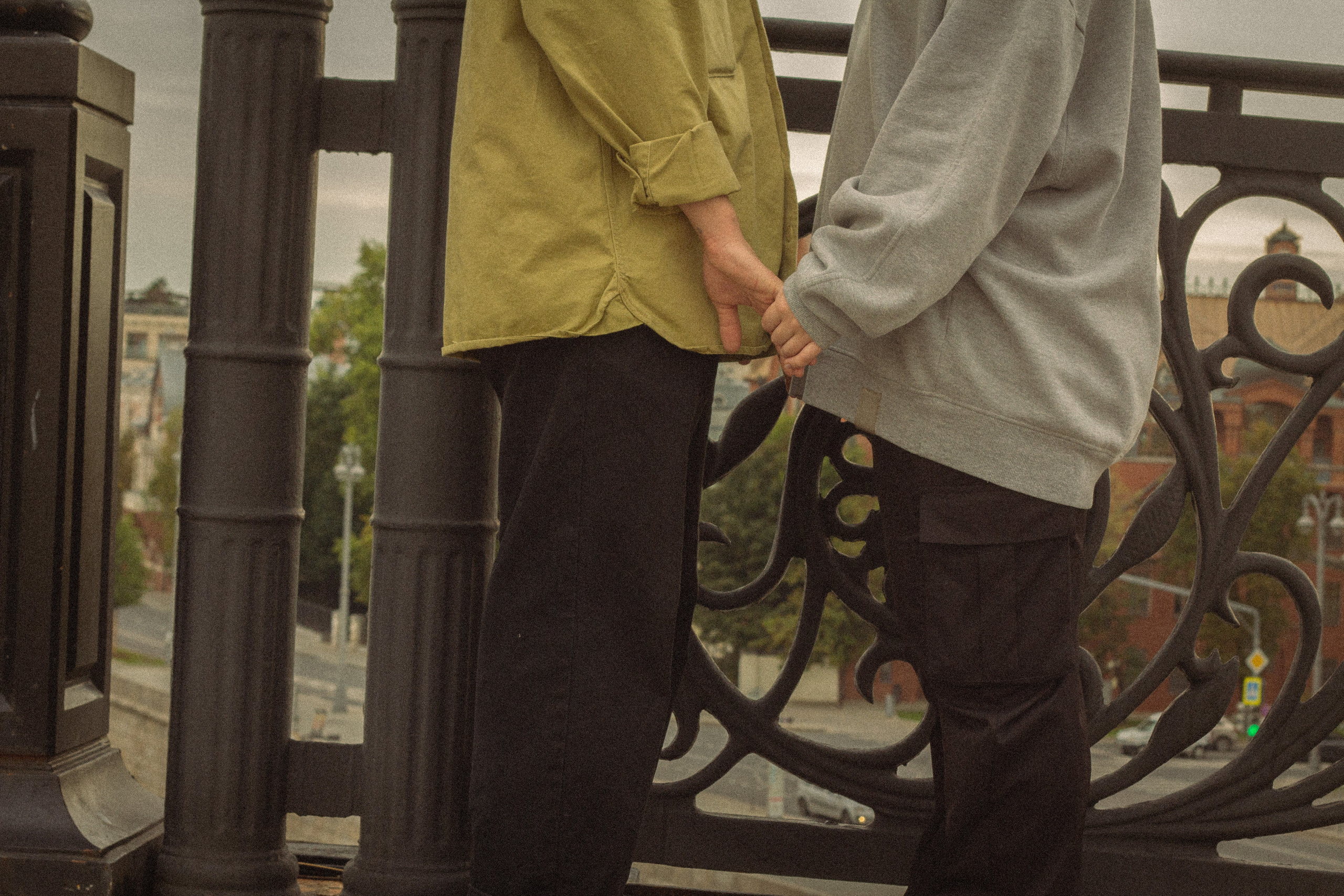 Sasha and Vaia. Главная