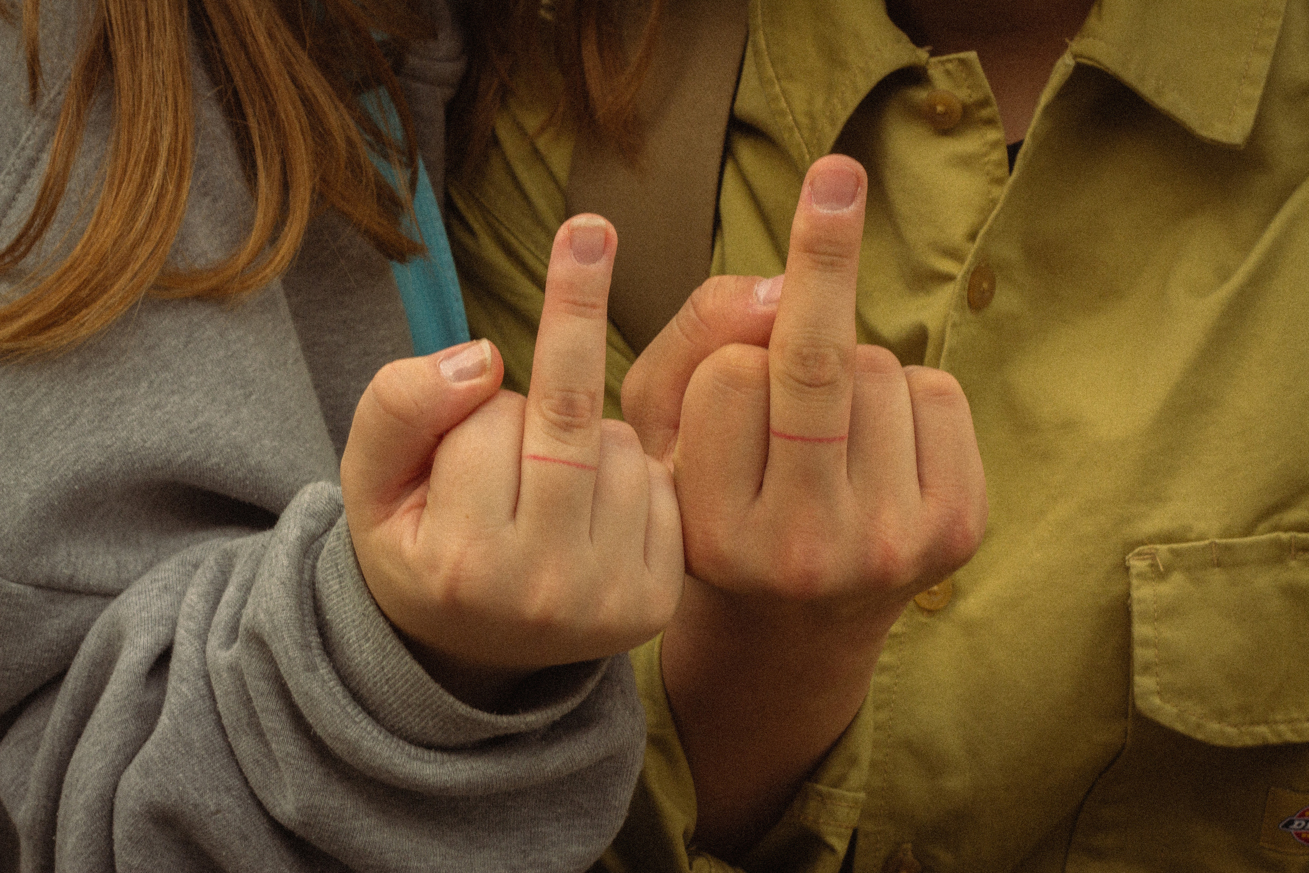 Sasha and Vaia. Главная