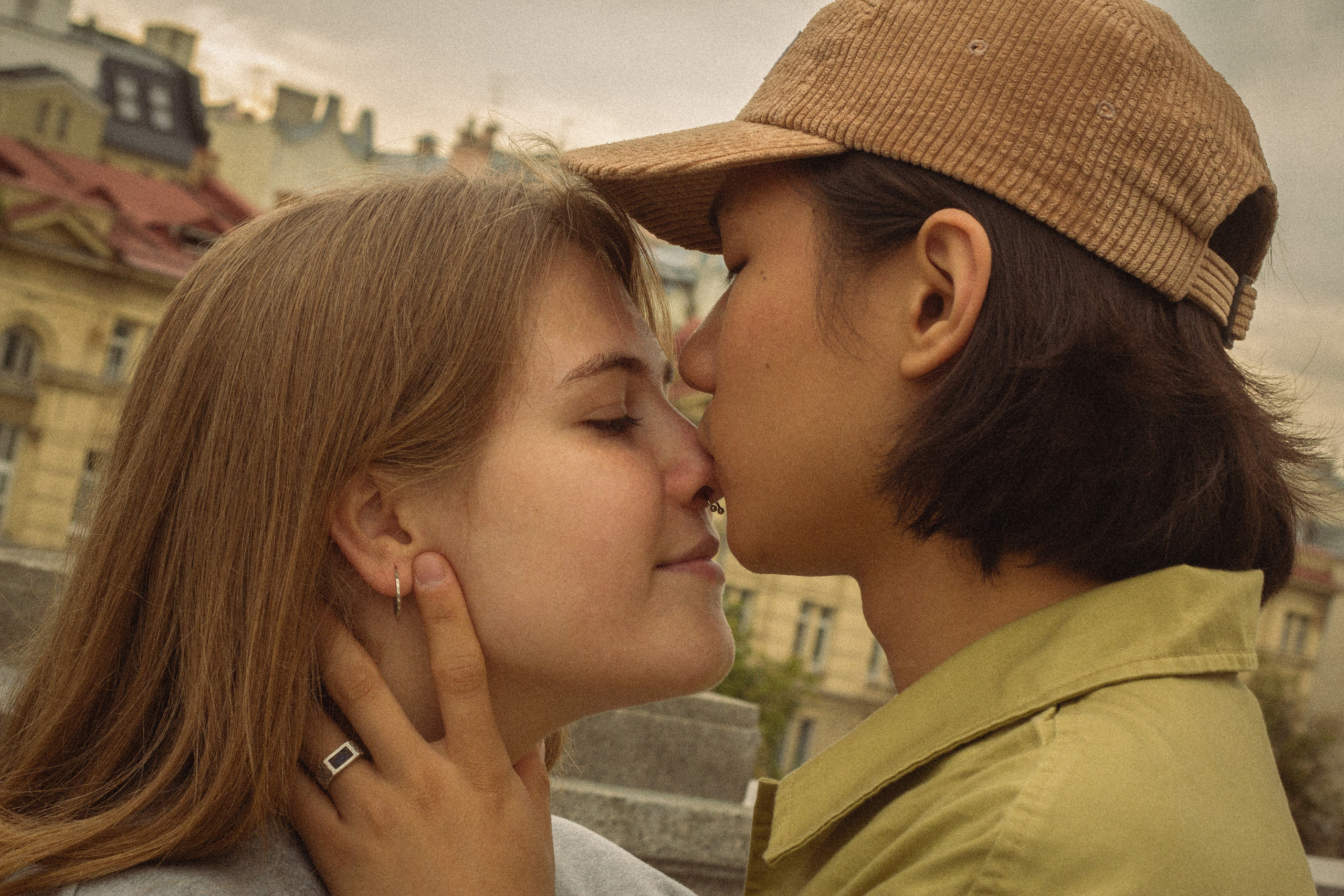 Sasha and Vaia. Главная