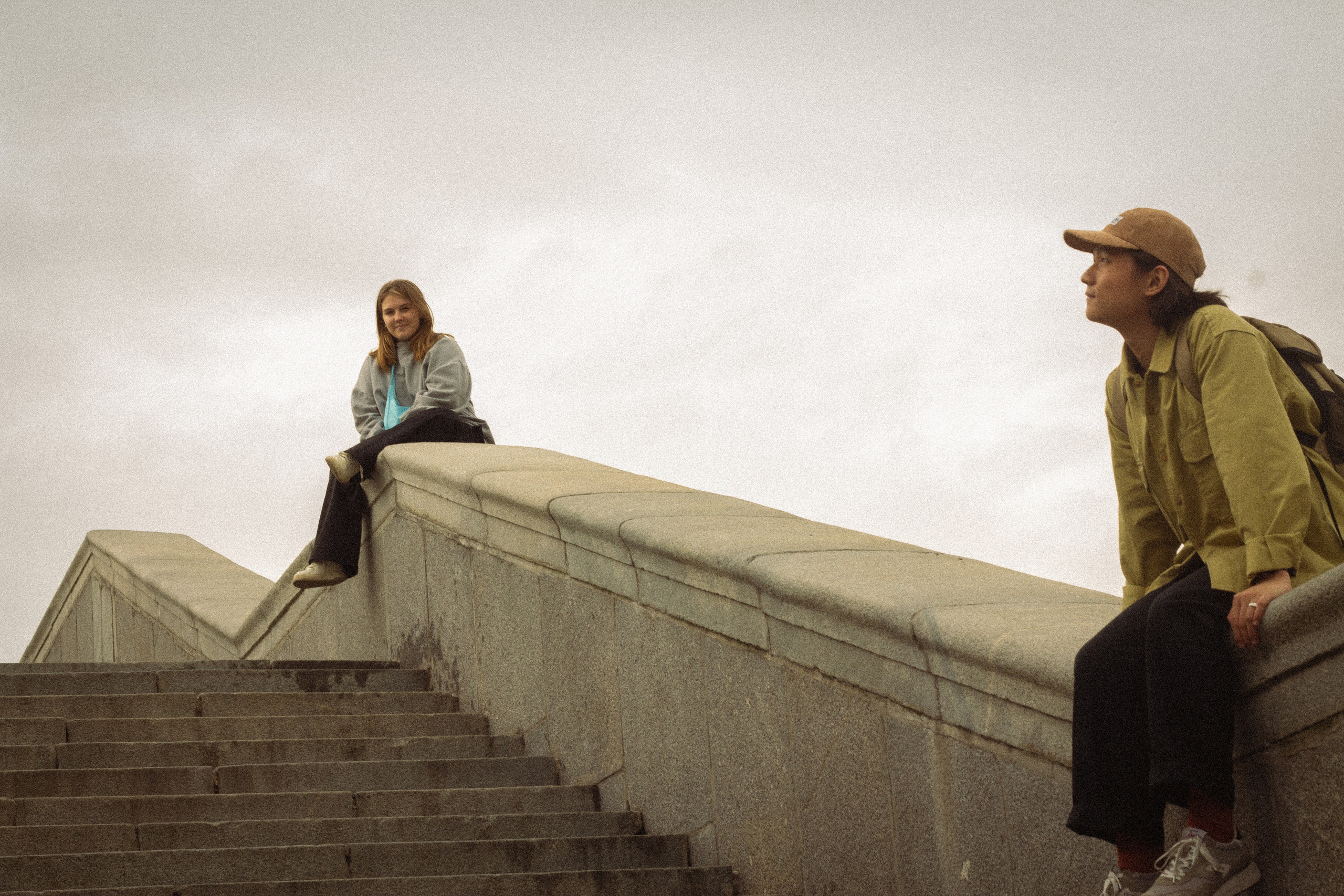 Sasha and Vaia. Главная