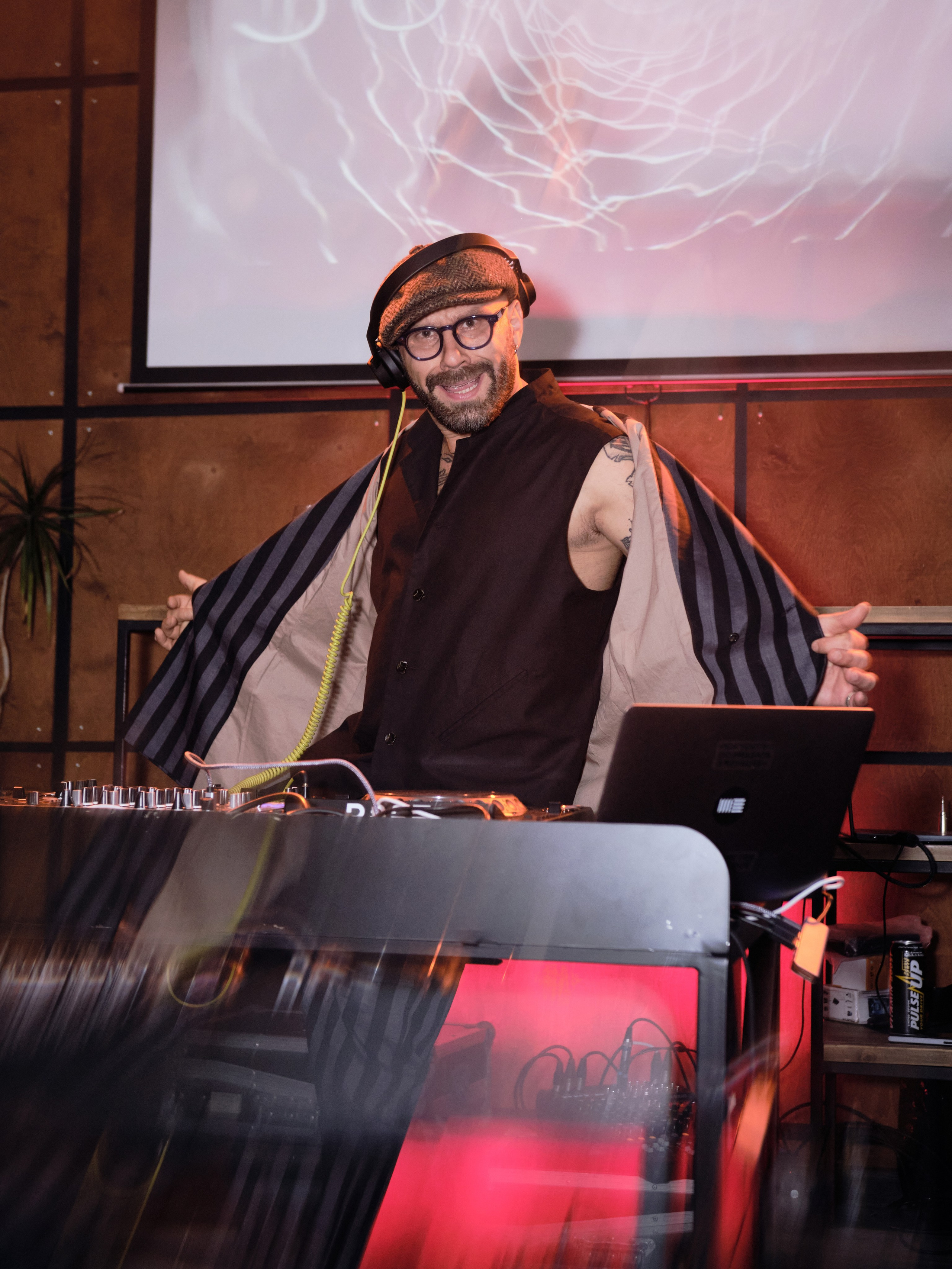 Репортажная съёмка мероприятия. Коммерческий, репортажный фотограф в Москве Лейла Мару