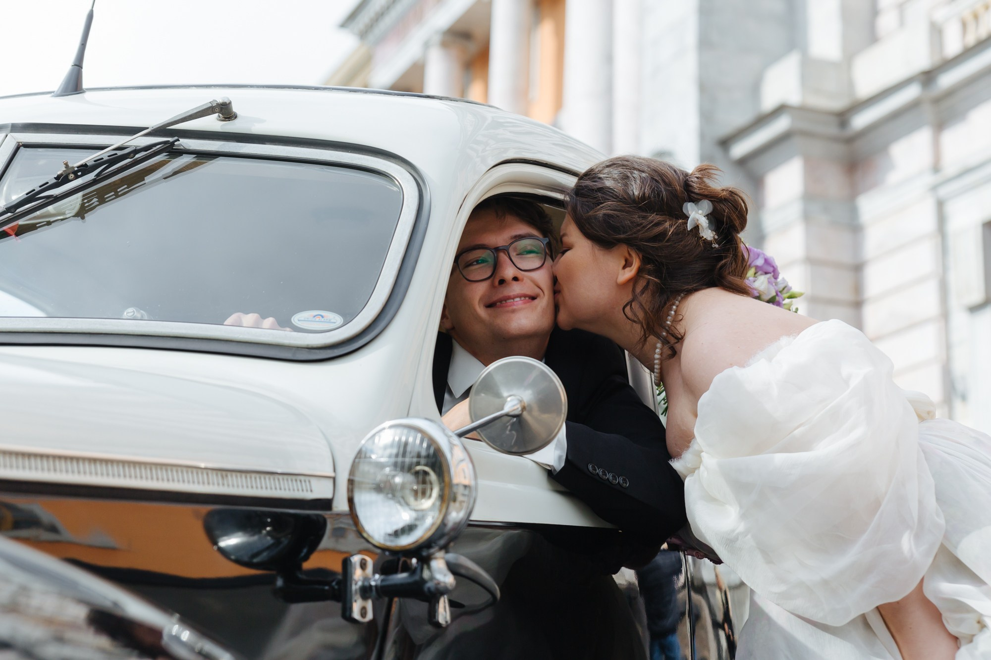 Свадебный фотограф Ден Дорфф, со мной весело. Фотограф крещение венчание в Петербурге! Помогает подобрать храм и посоветовал душевного батюшку в СПб